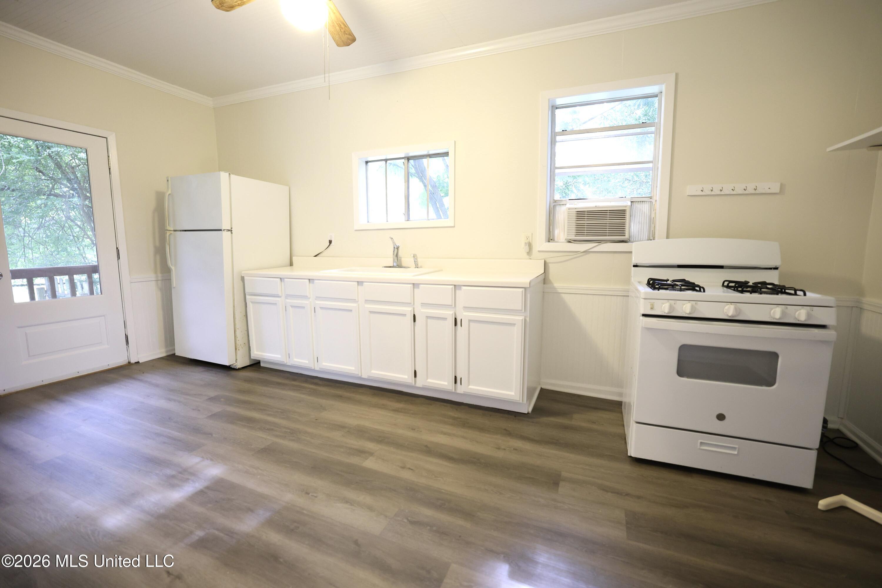 1412 Chestnut Street Property Photo 18