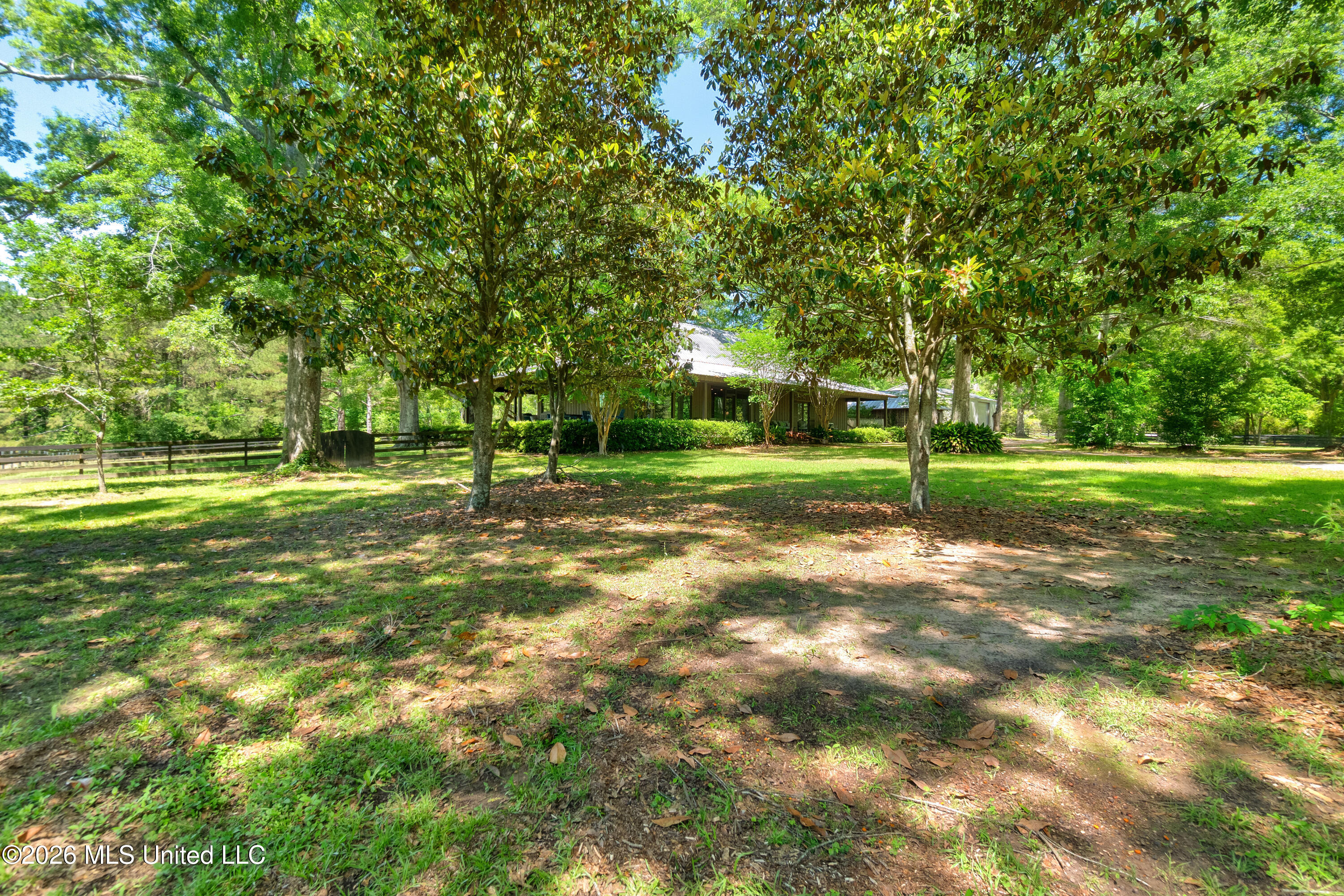 5844 N Williamsburg Road Property Photo 7