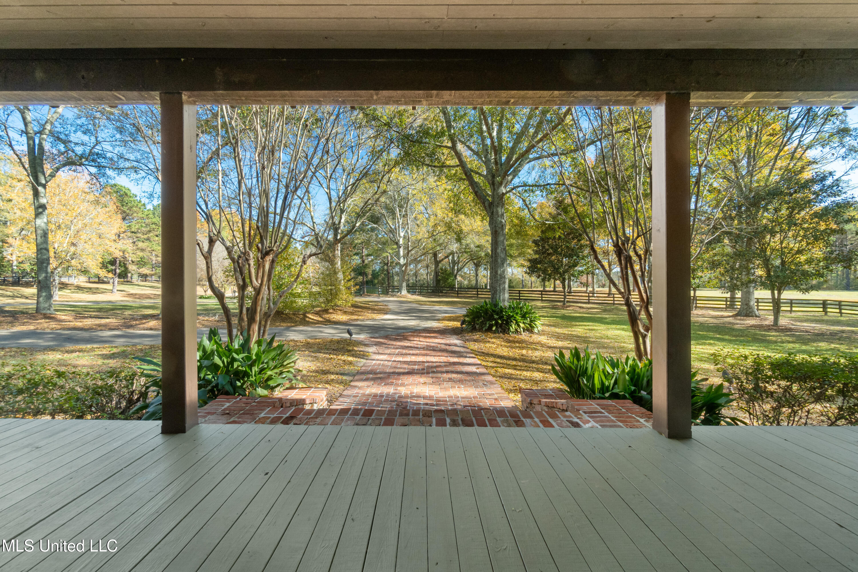 5844 N Williamsburg Road Property Photo 18