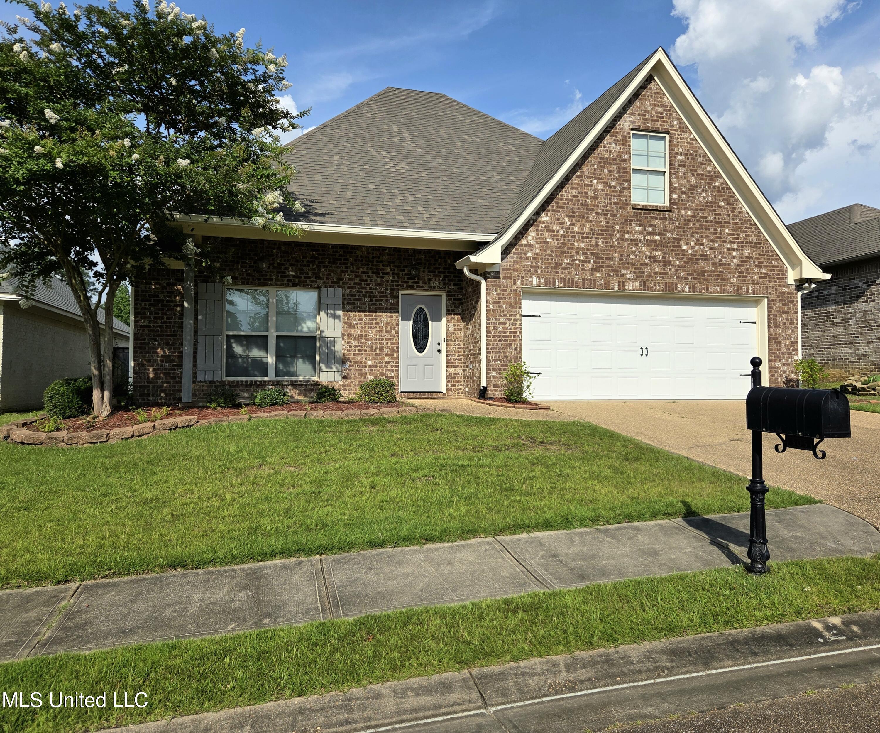 305 Flagstone Drive Property Photo 1