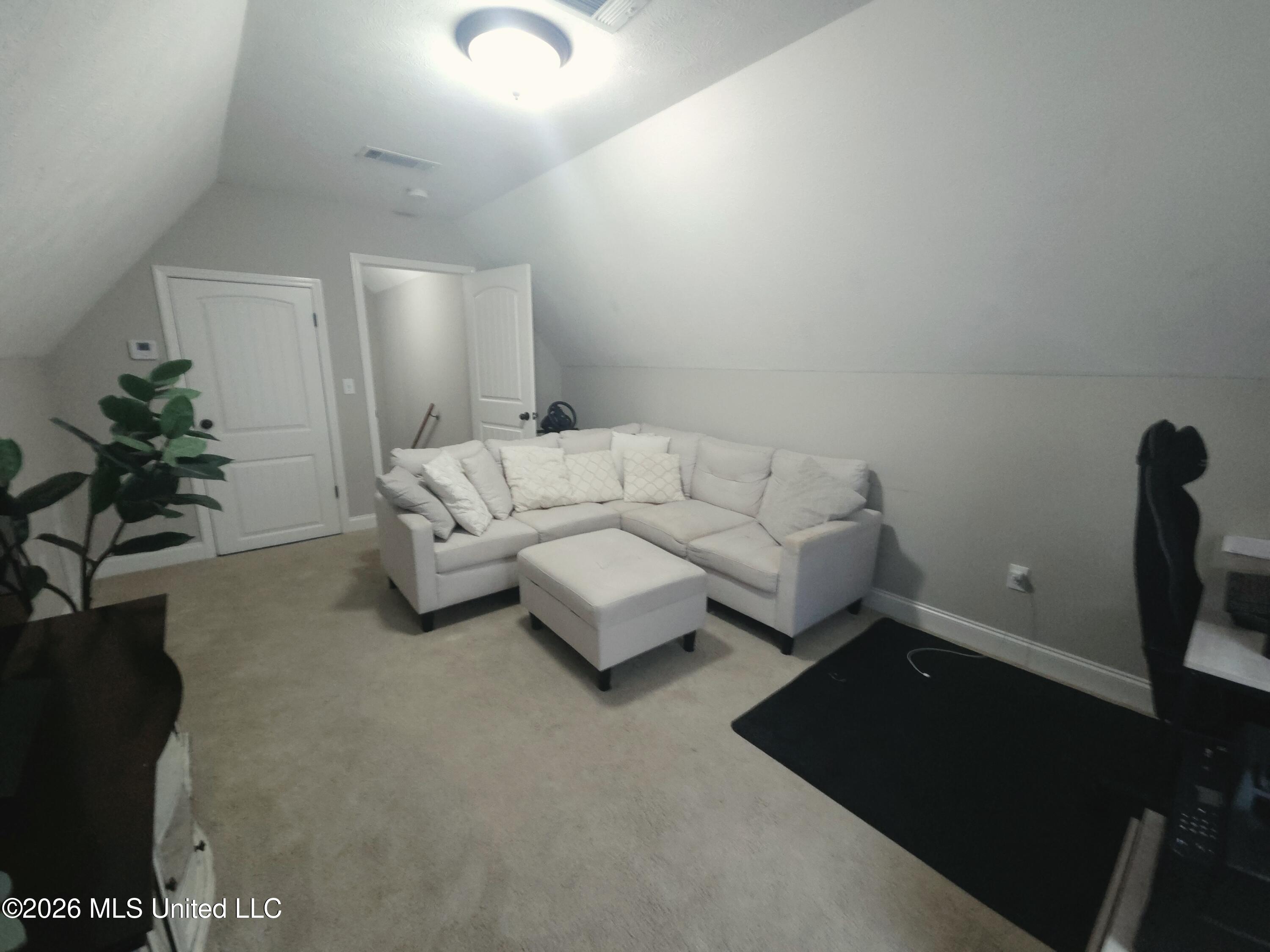 305 Flagstone Drive Property Photo 23