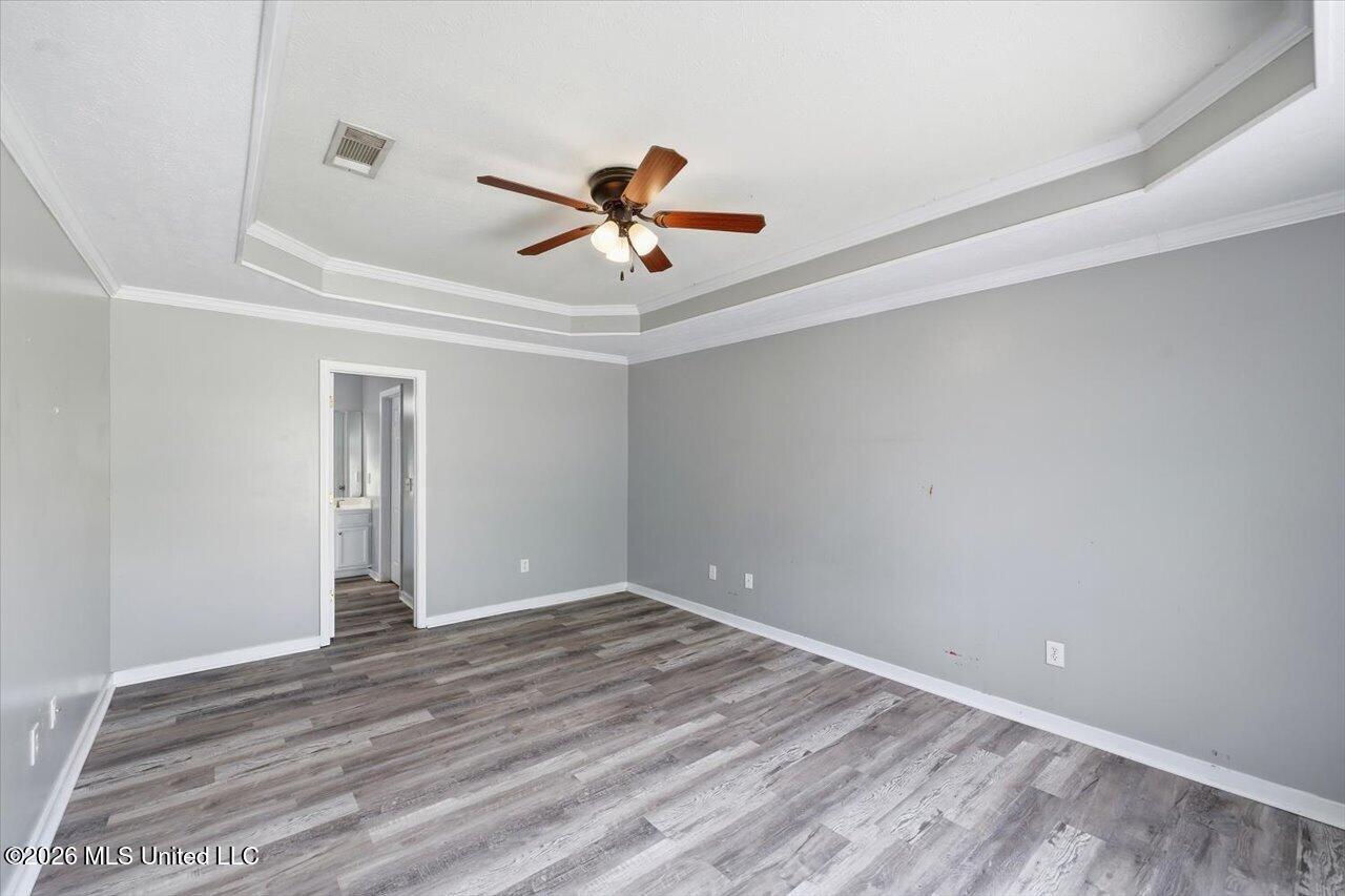 102 Oak Leaf Way Property Photo 16