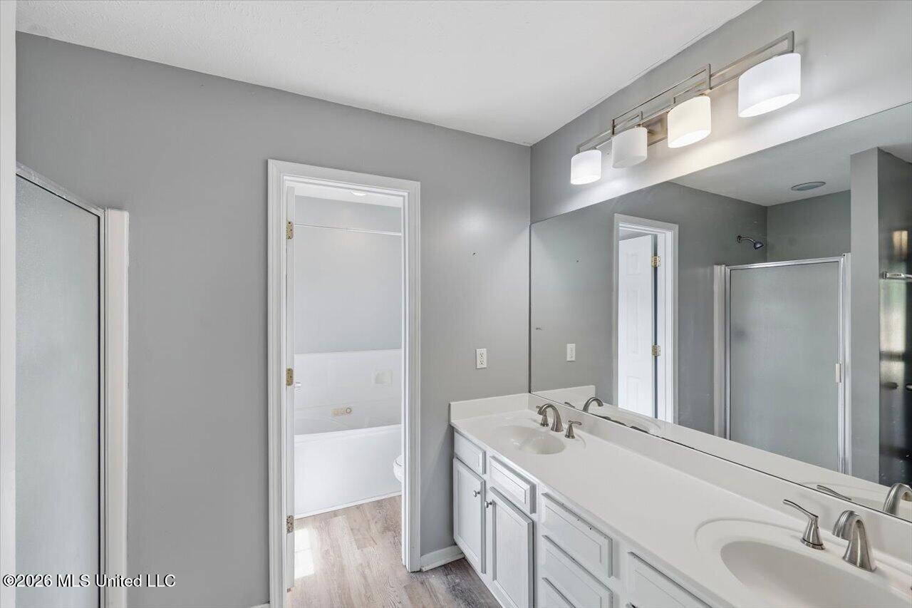 102 Oak Leaf Way Property Photo 18