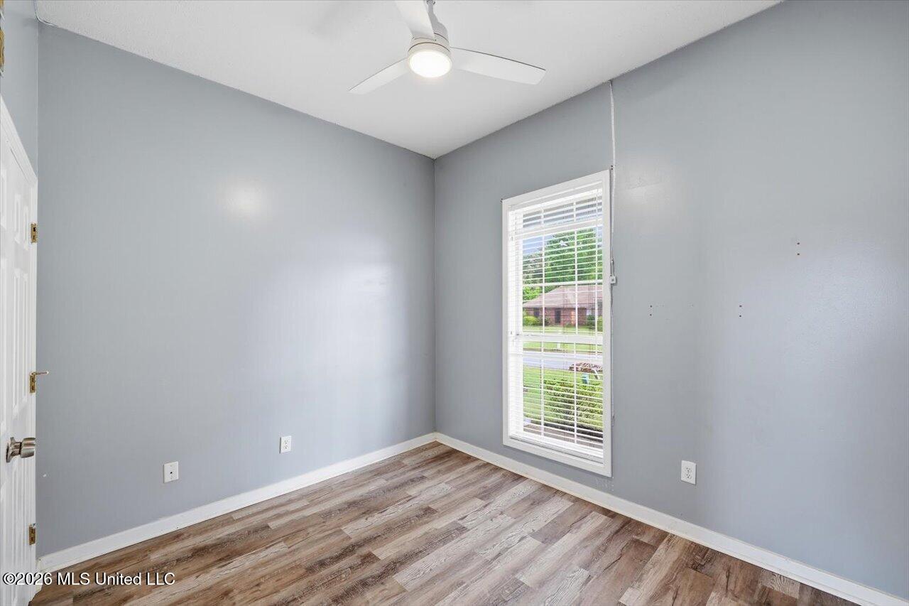 102 Oak Leaf Way Property Photo 20