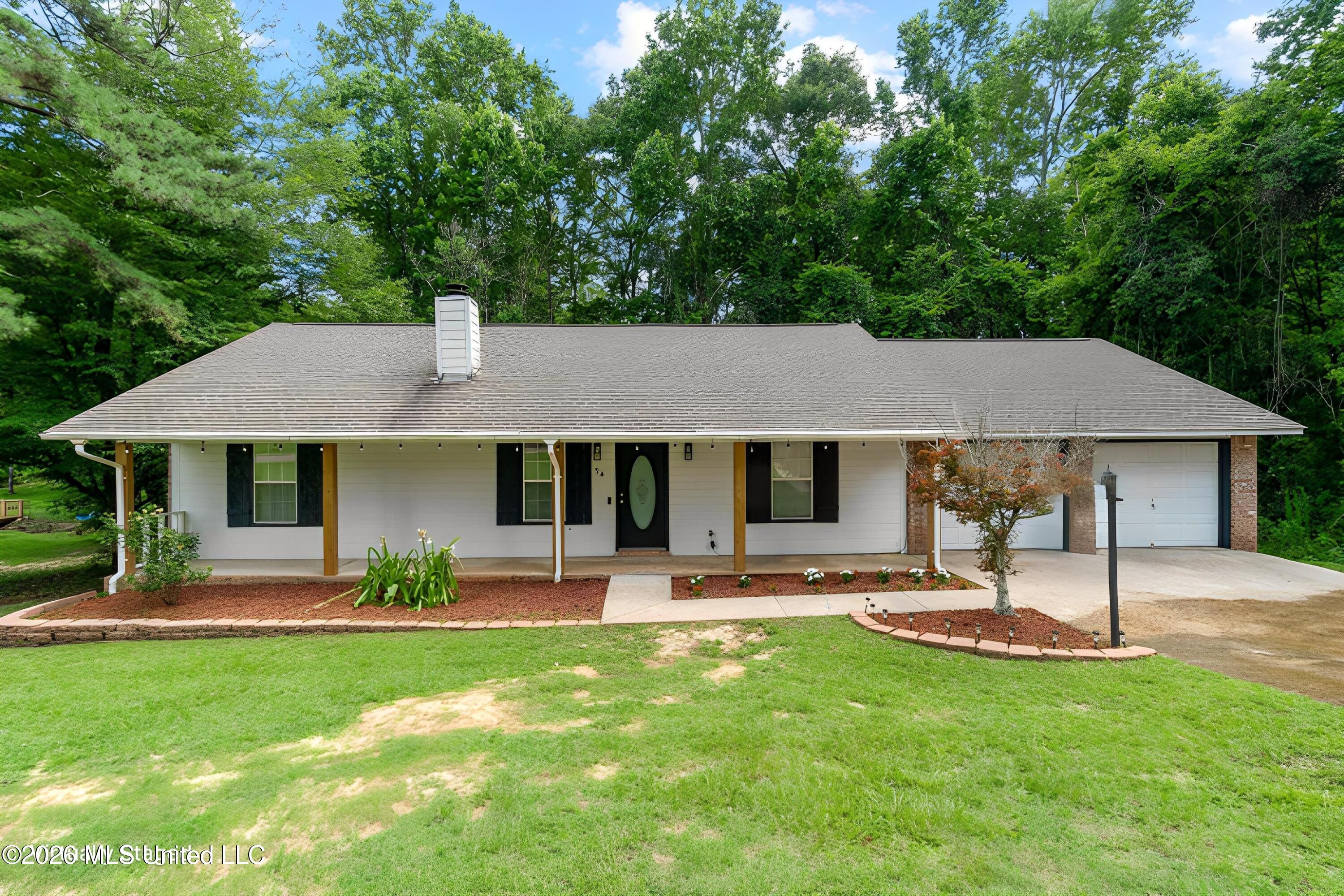 94 Deer Run Road Property Photo 2
