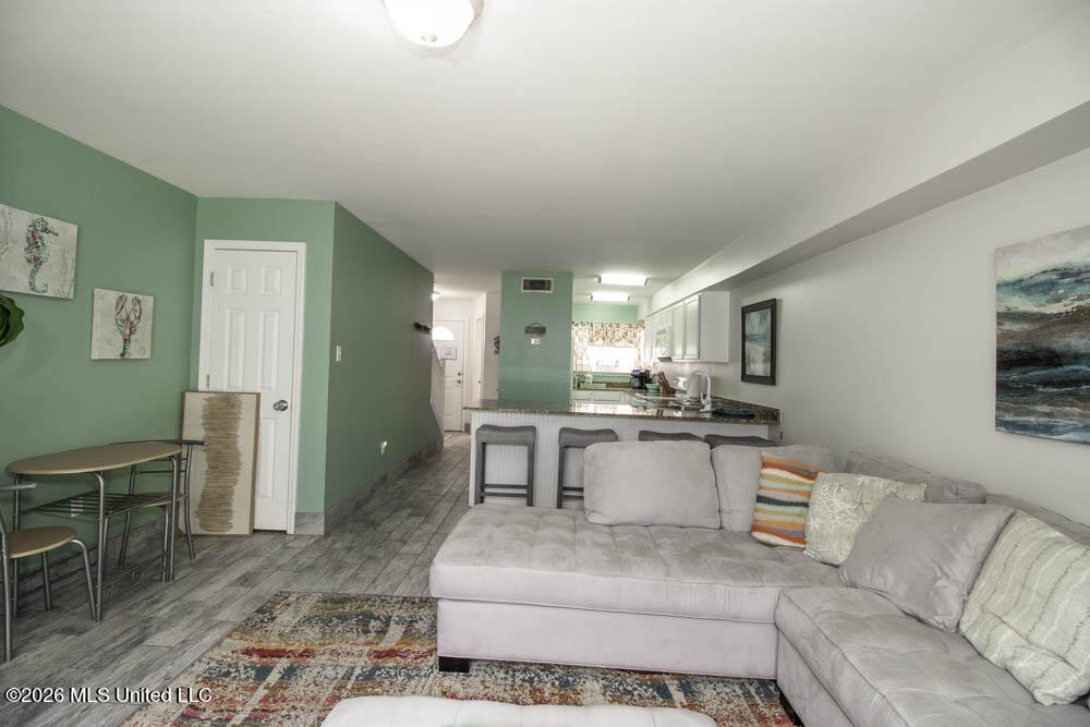 1664 Beach Boulevard Property Photo 4