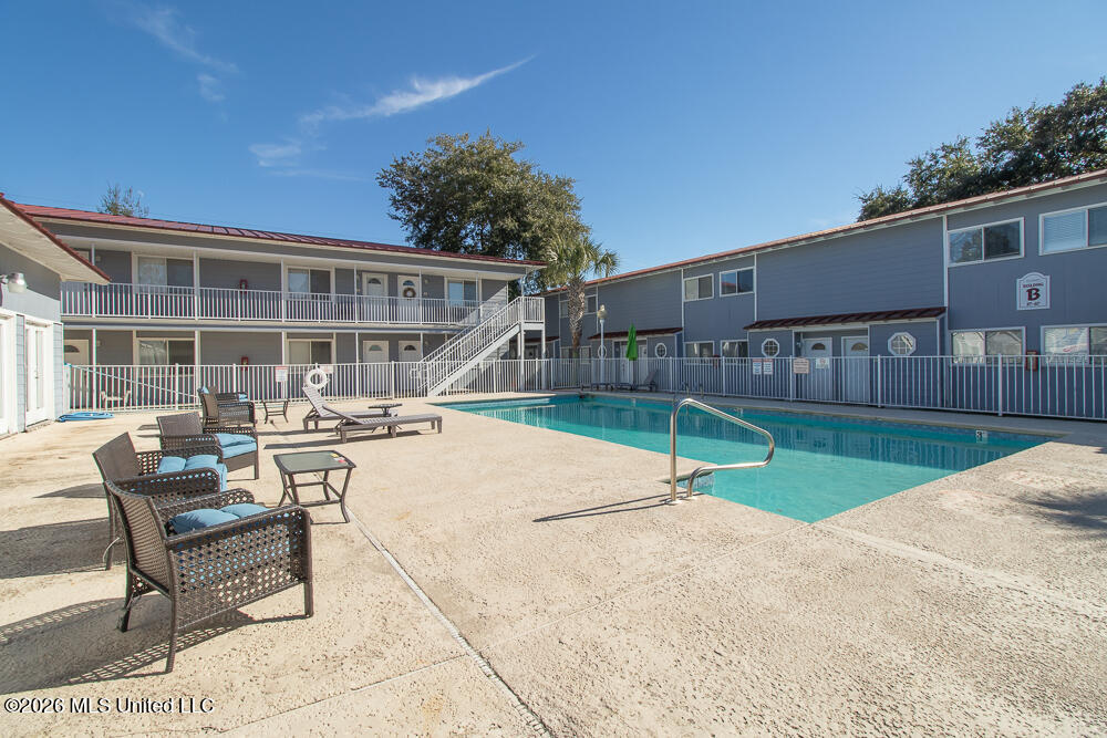 1664 Beach Boulevard Property Photo 12