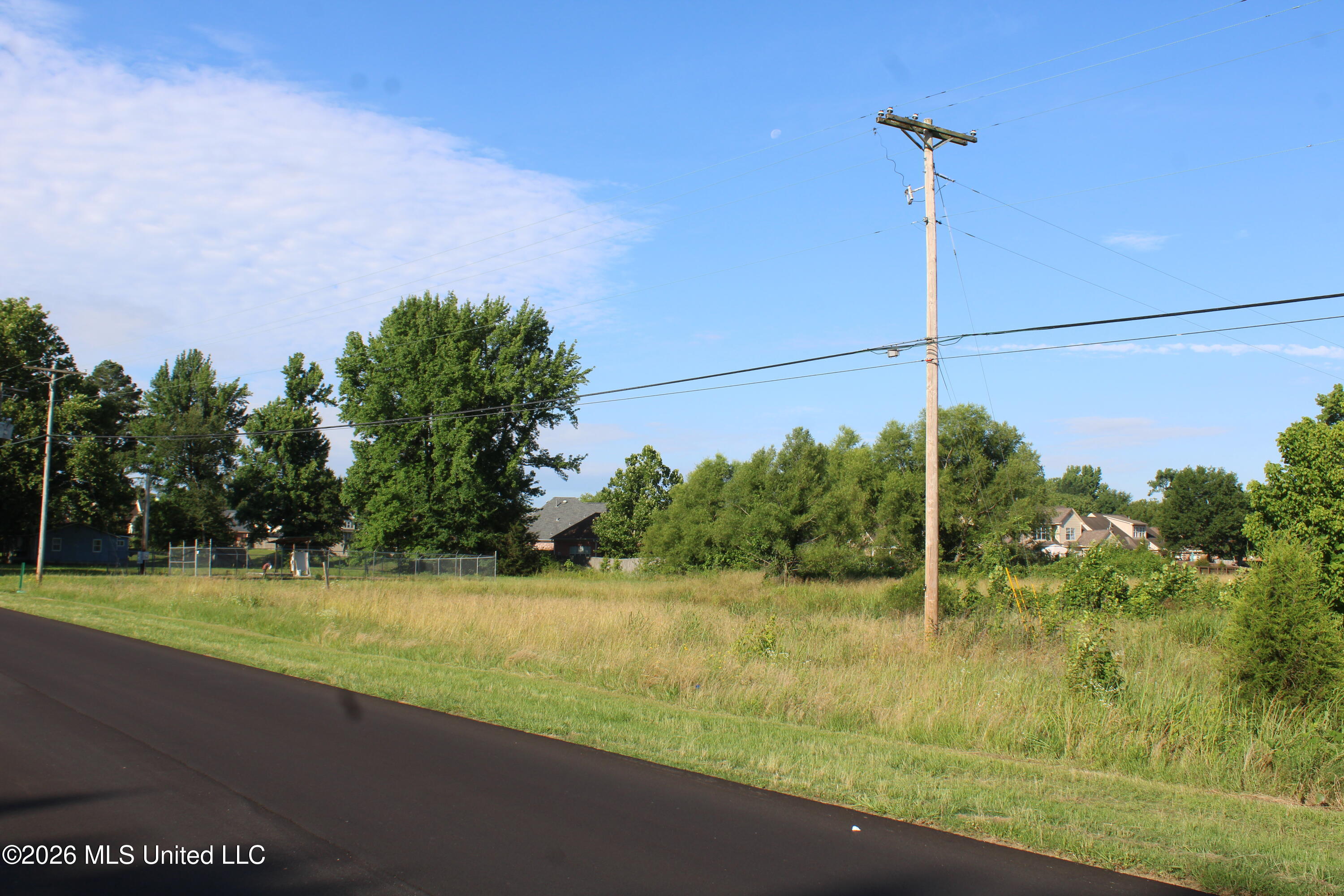 400 Memphis Street Property Photo 12