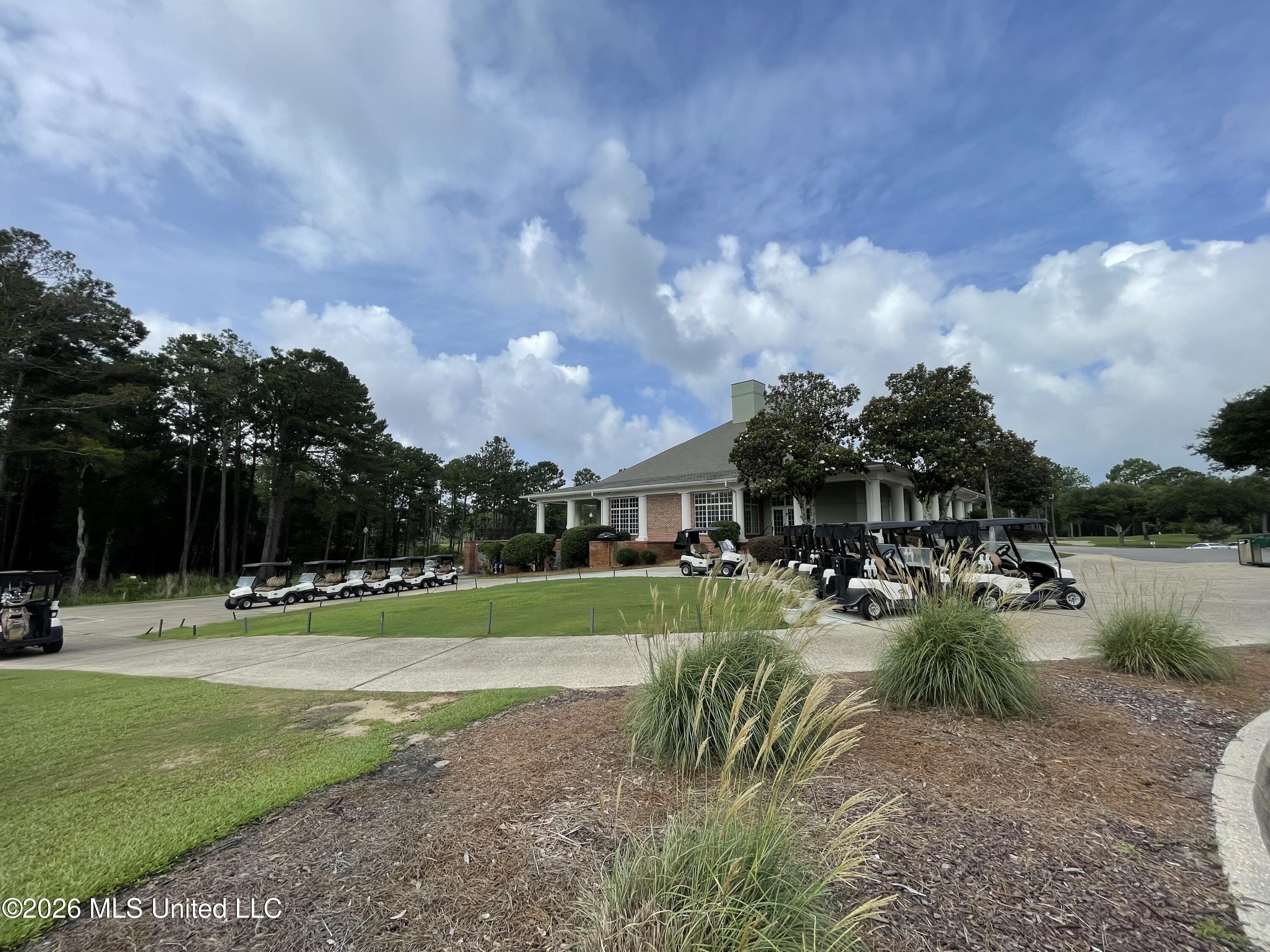 Shell Boulevard Property Photo 5