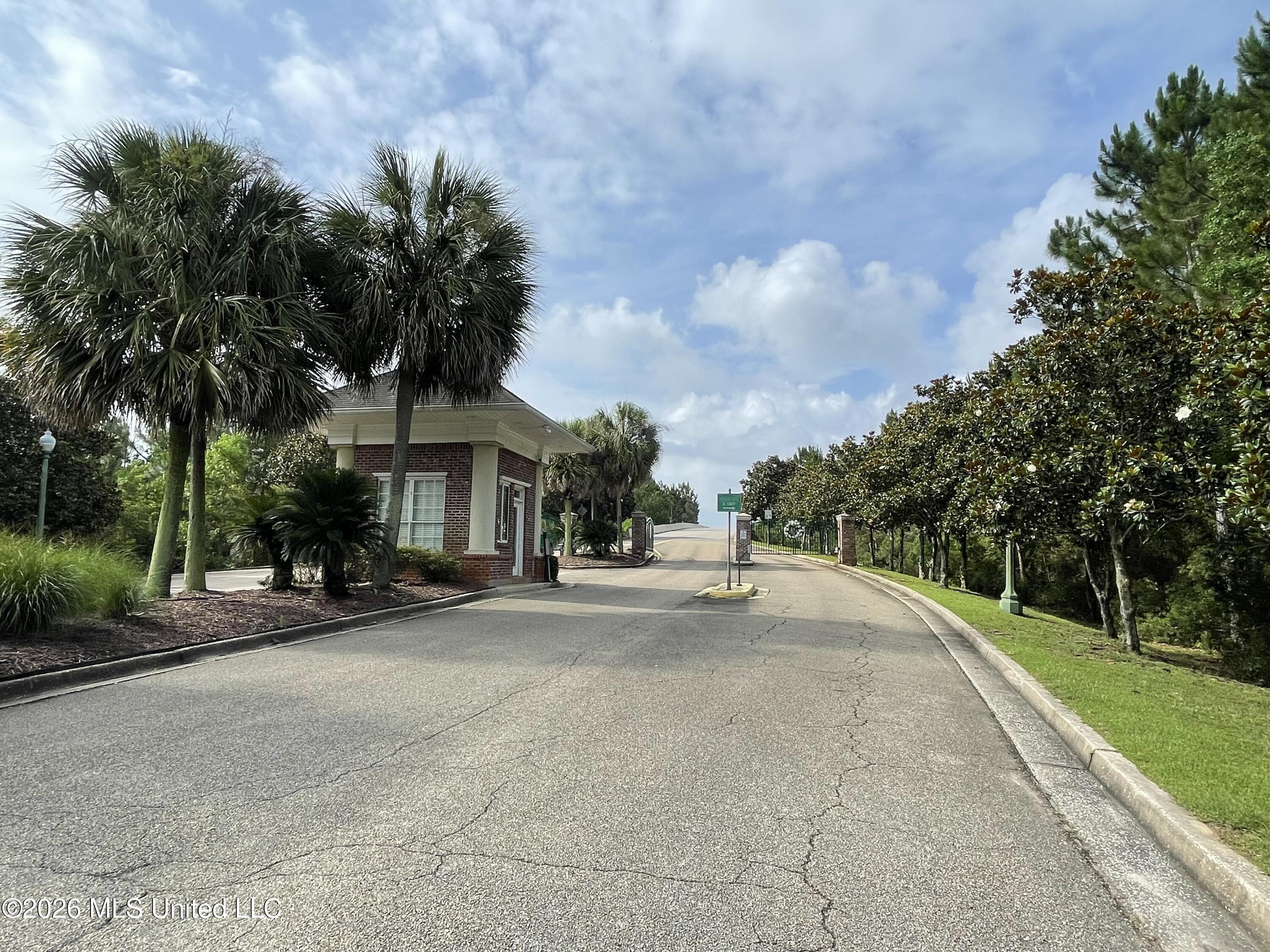 Shell Boulevard Property Photo 6