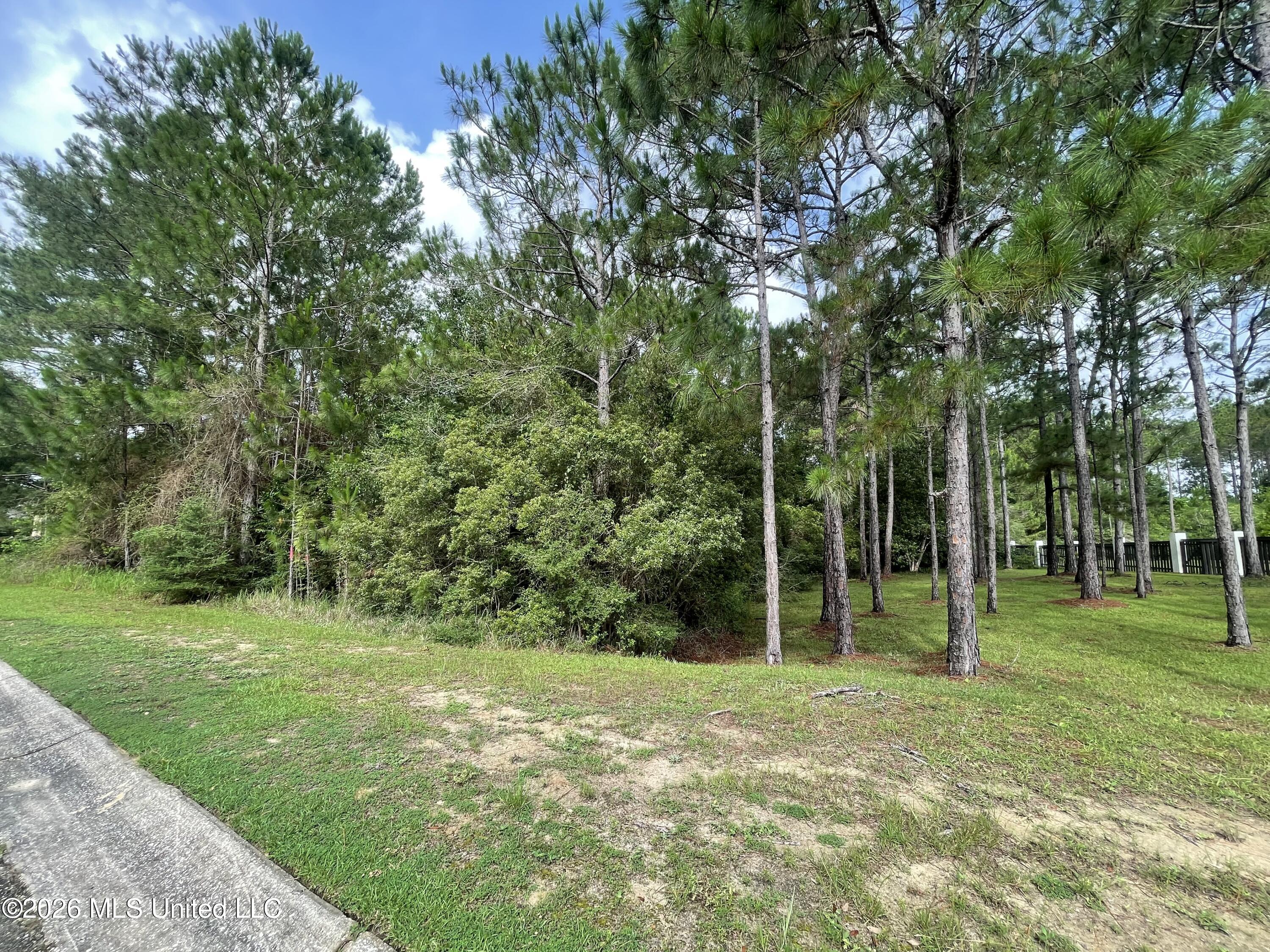Shell Boulevard Property Photo 13