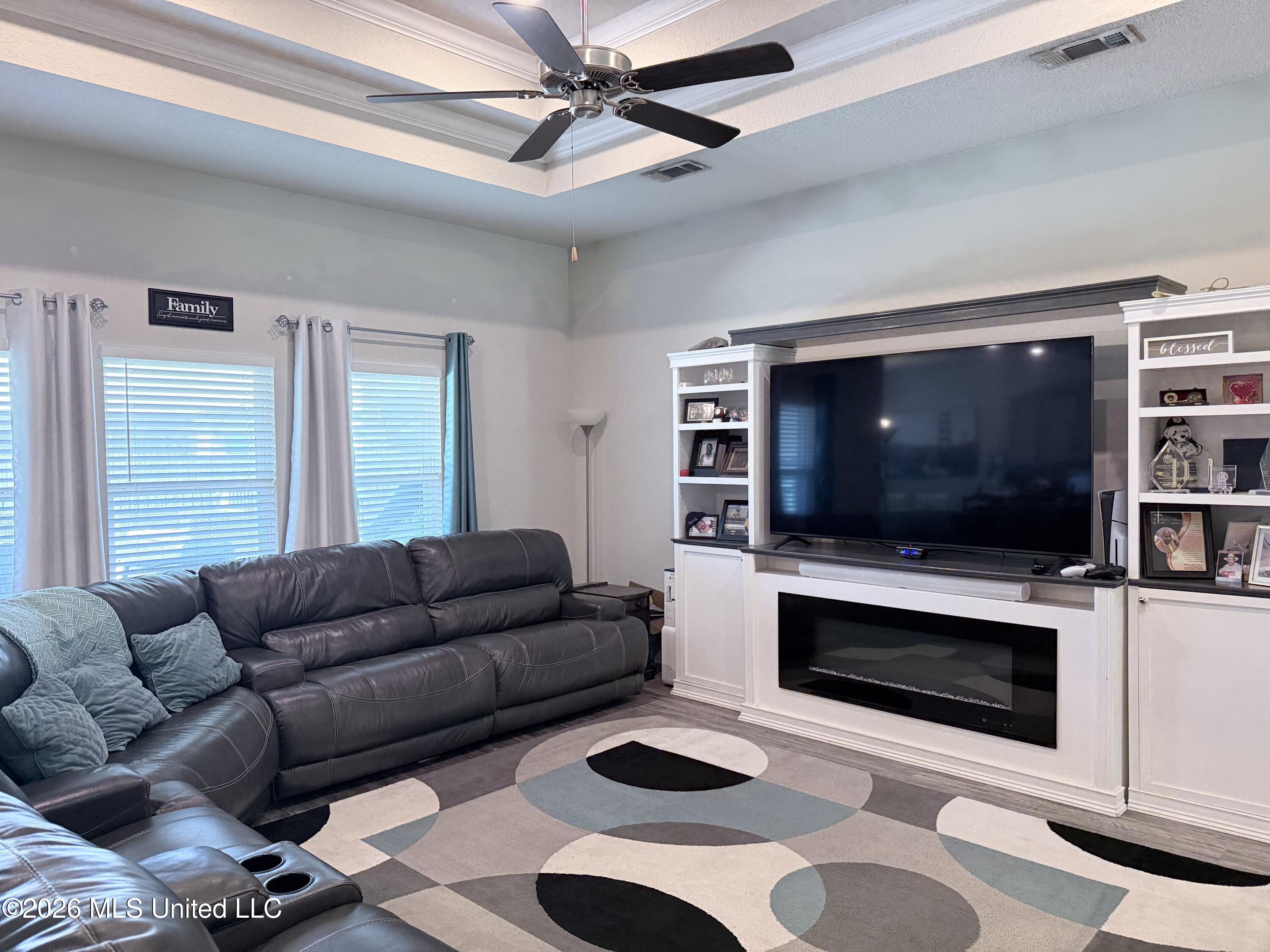 1039 Brackish Place Property Photo 5