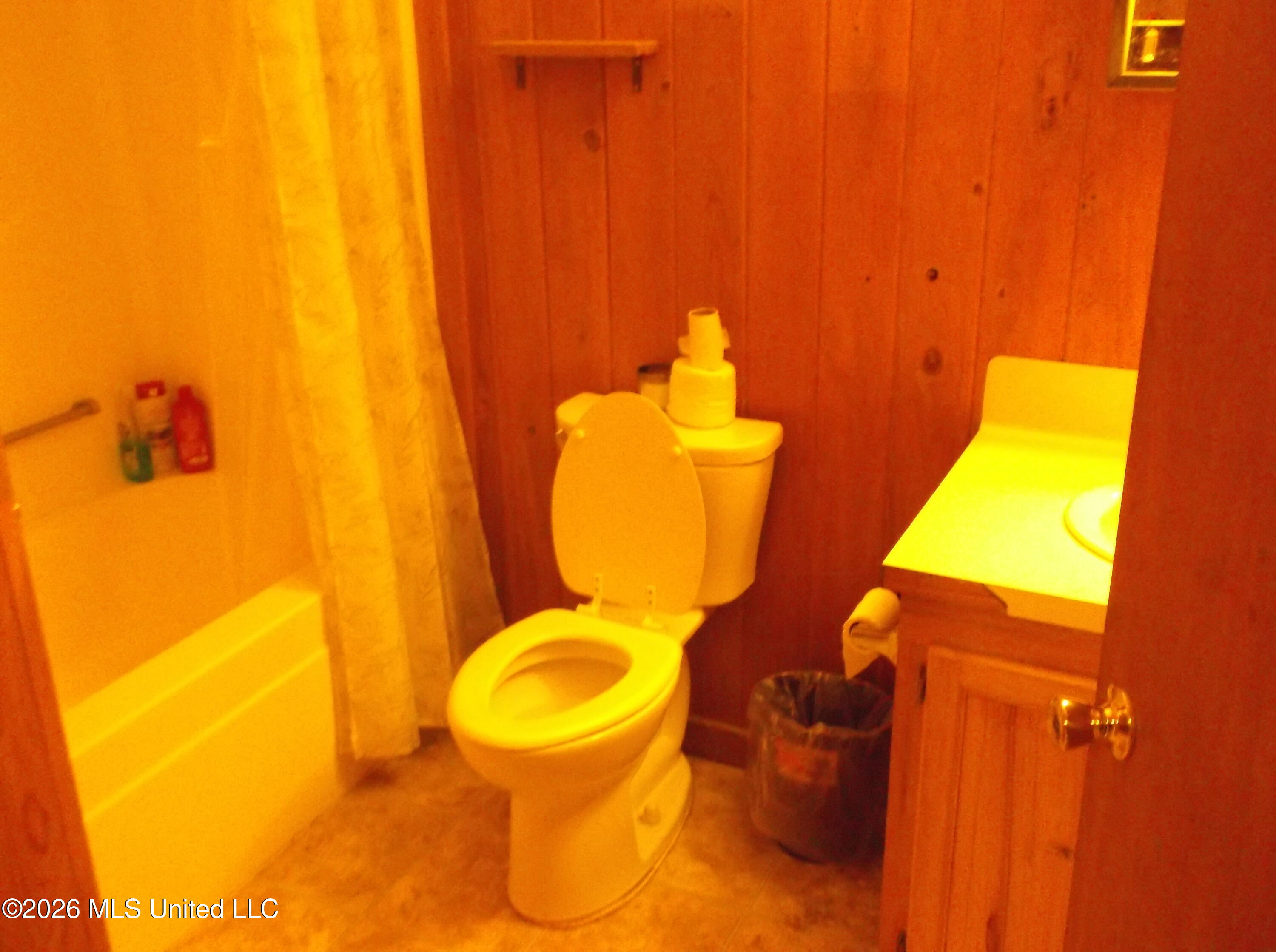 1090 Moak Road Property Photo 12