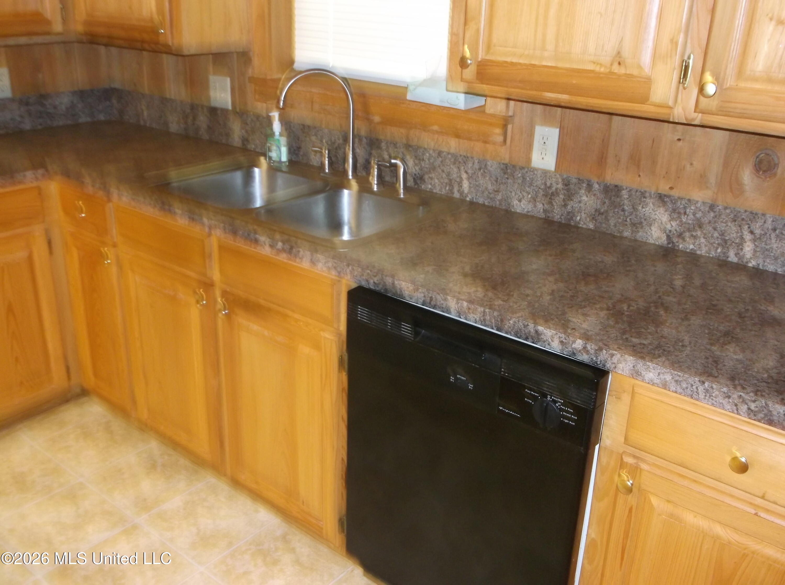 1090 Moak Road Property Photo 18