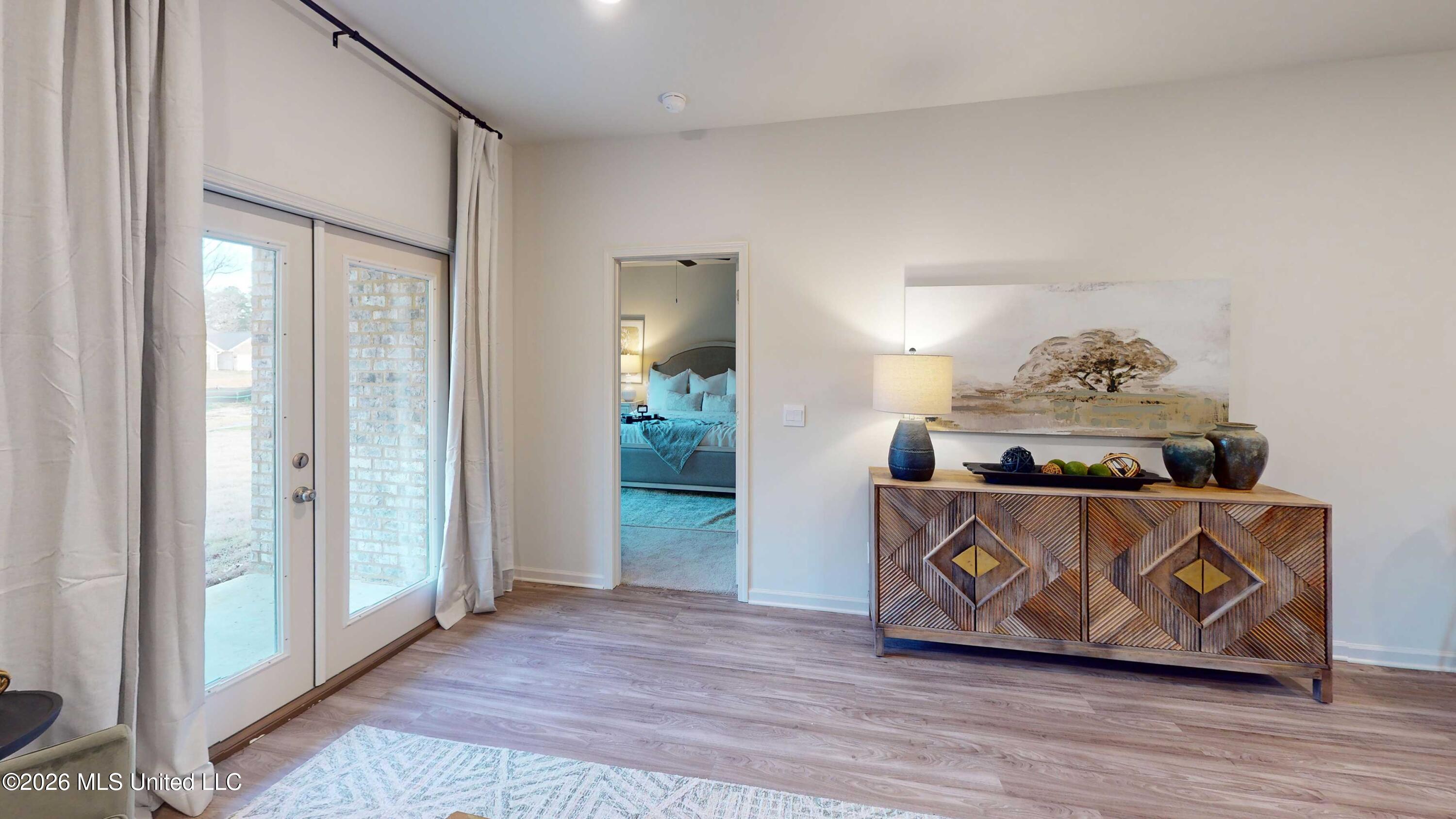 609 Teal Cove Property Photo 11