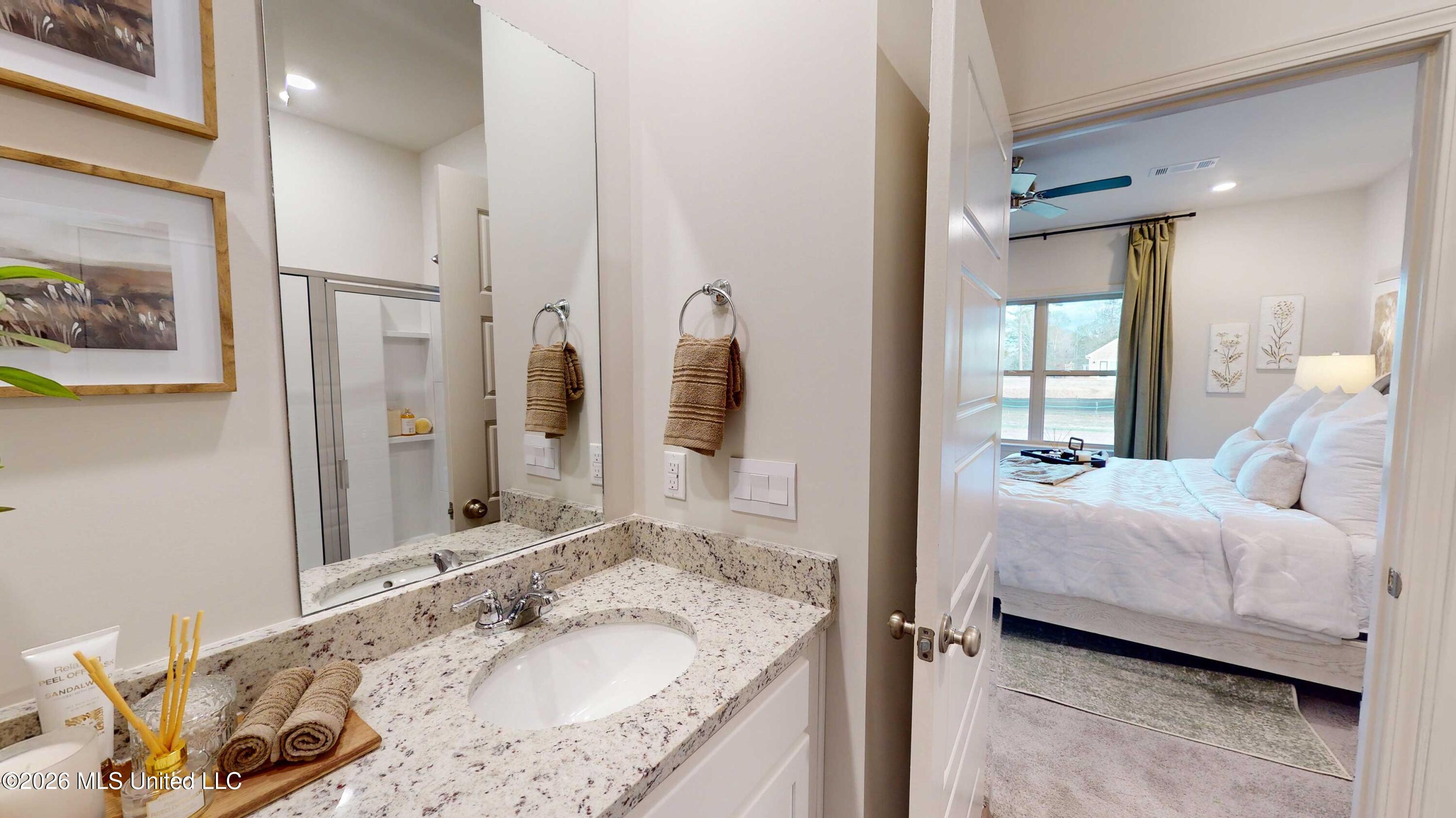 609 Teal Cove Property Photo 20