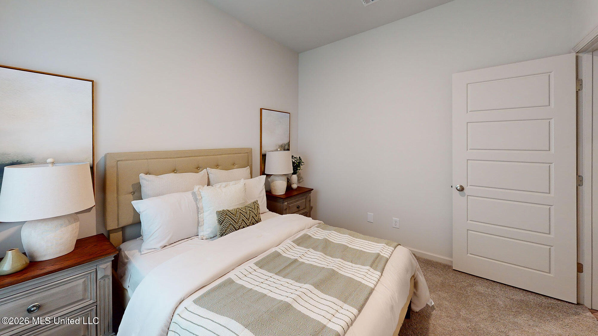 609 Teal Cove Property Photo 34