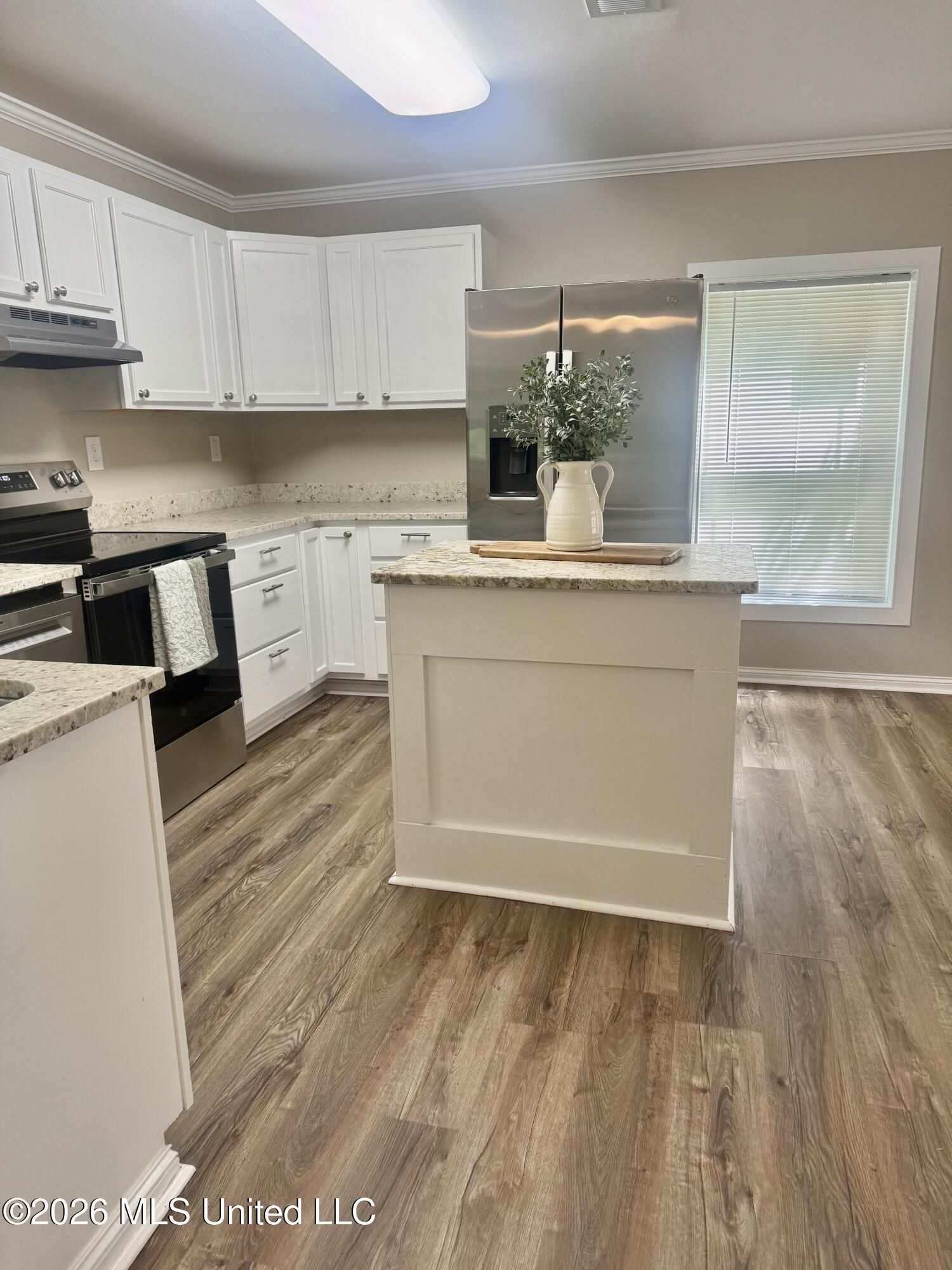 301 Ferriday Drive Property Photo 4