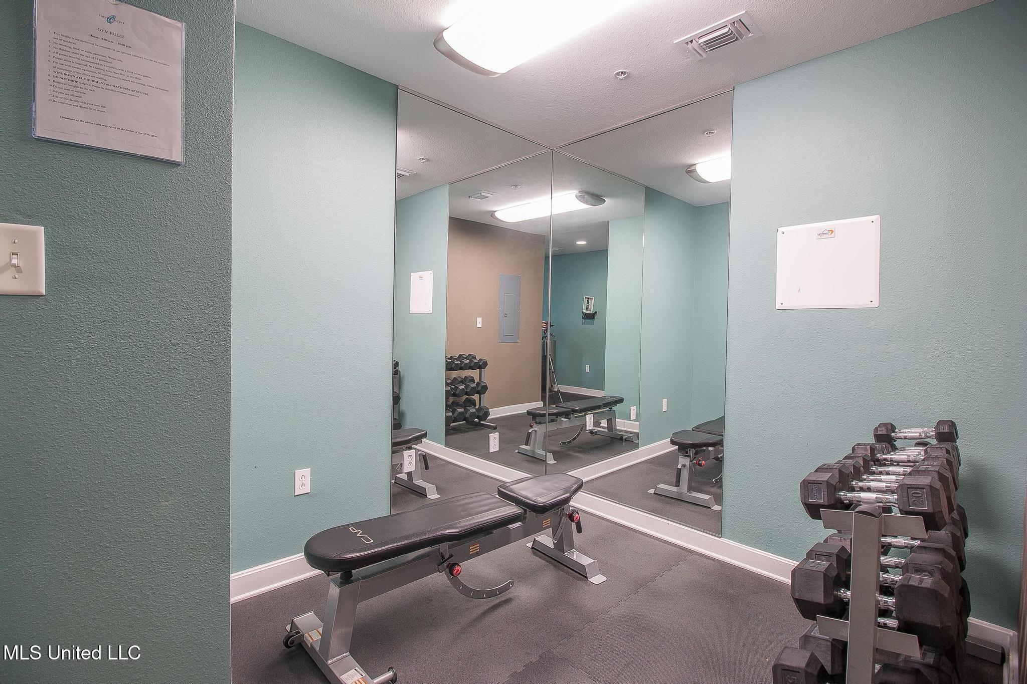 2060 Beach Boulevard Property Photo 33