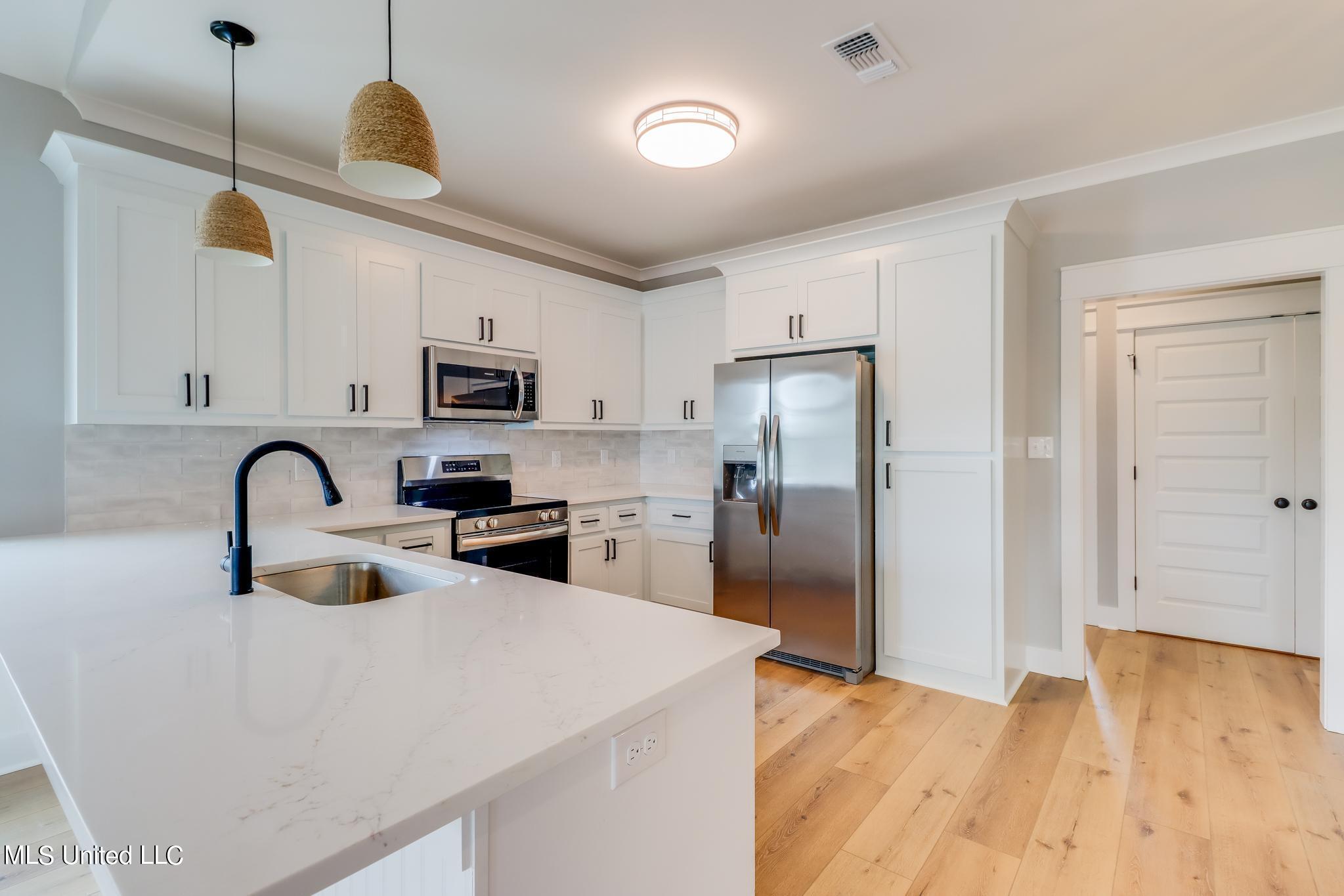 4167 Nineteenth Street Property Photo 13
