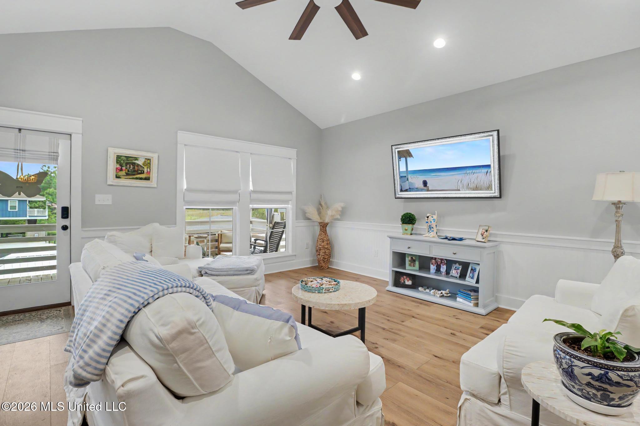 4167 Nineteenth Street Property Photo 16