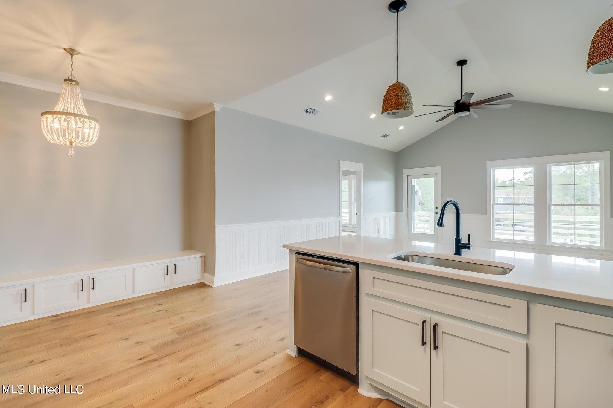 4167 Nineteenth Street Property Photo 20