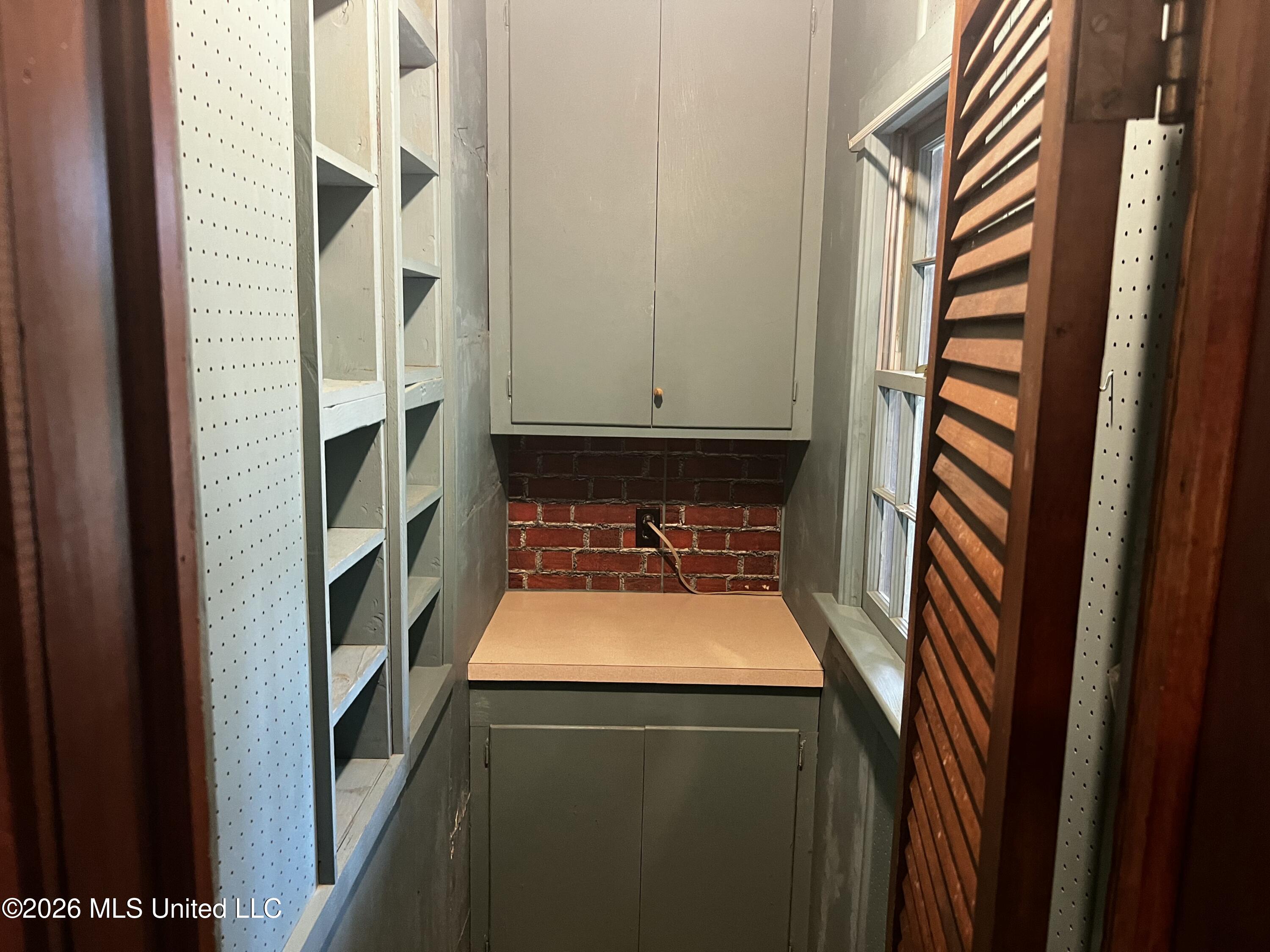 100 Camellia Circle Property Photo 6