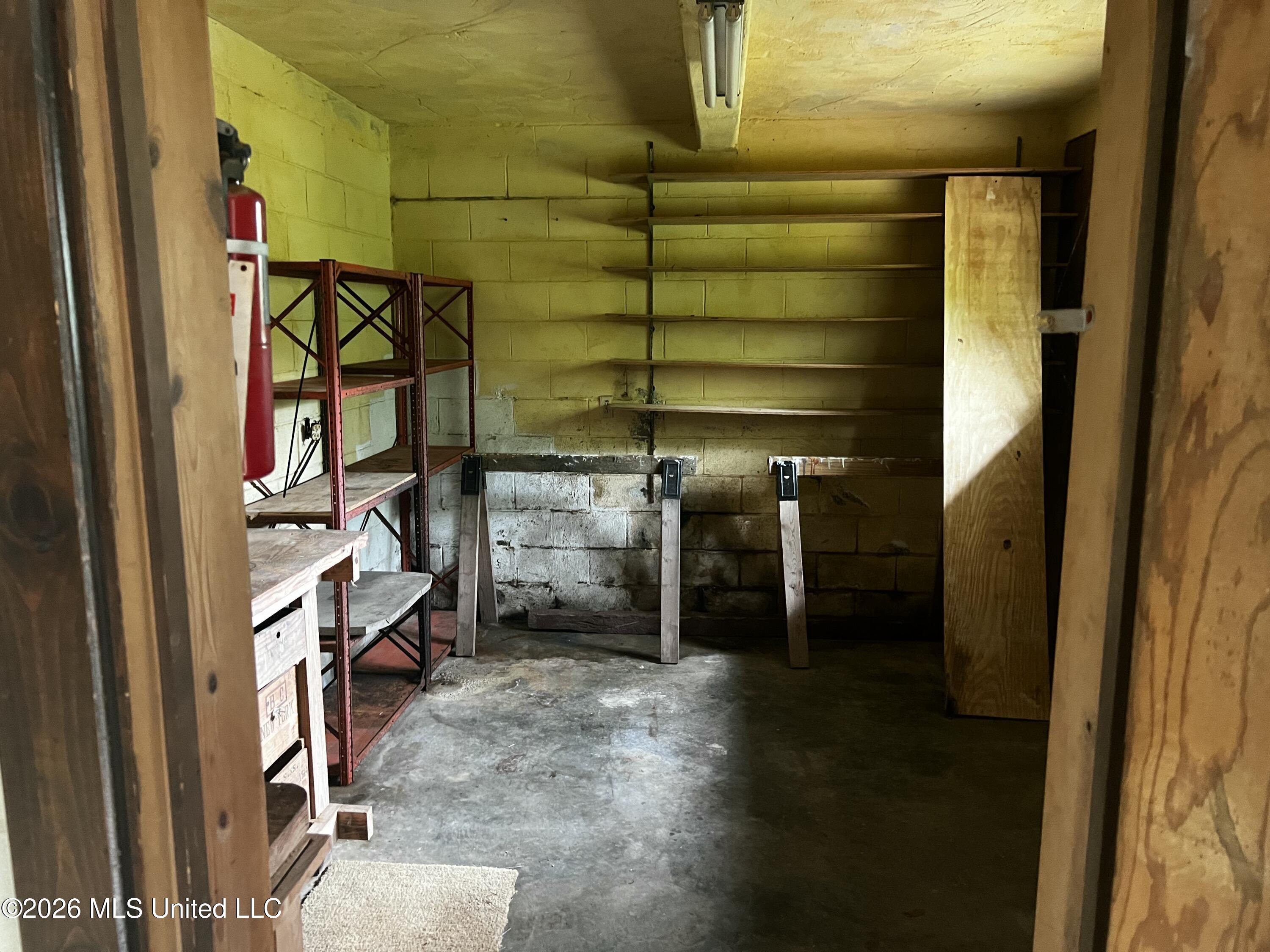 100 Camellia Circle Property Photo 32
