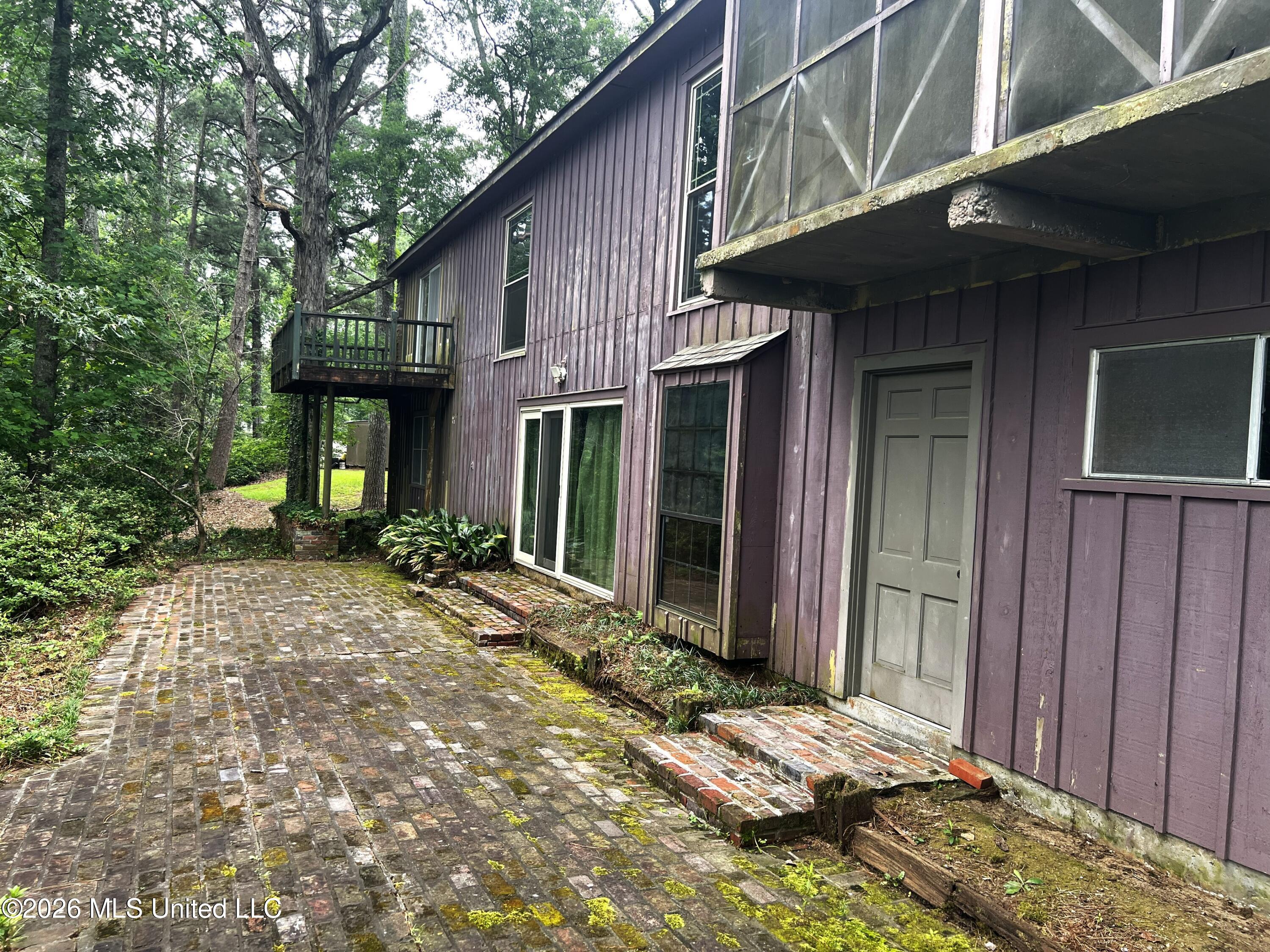 100 Camellia Circle Property Photo 44