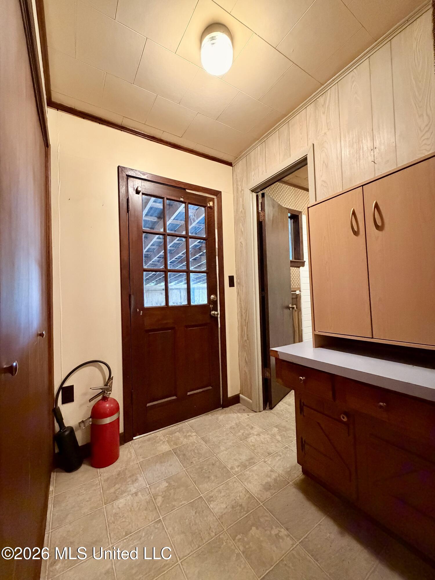 818 S Cleveland Avenue Property Photo 14