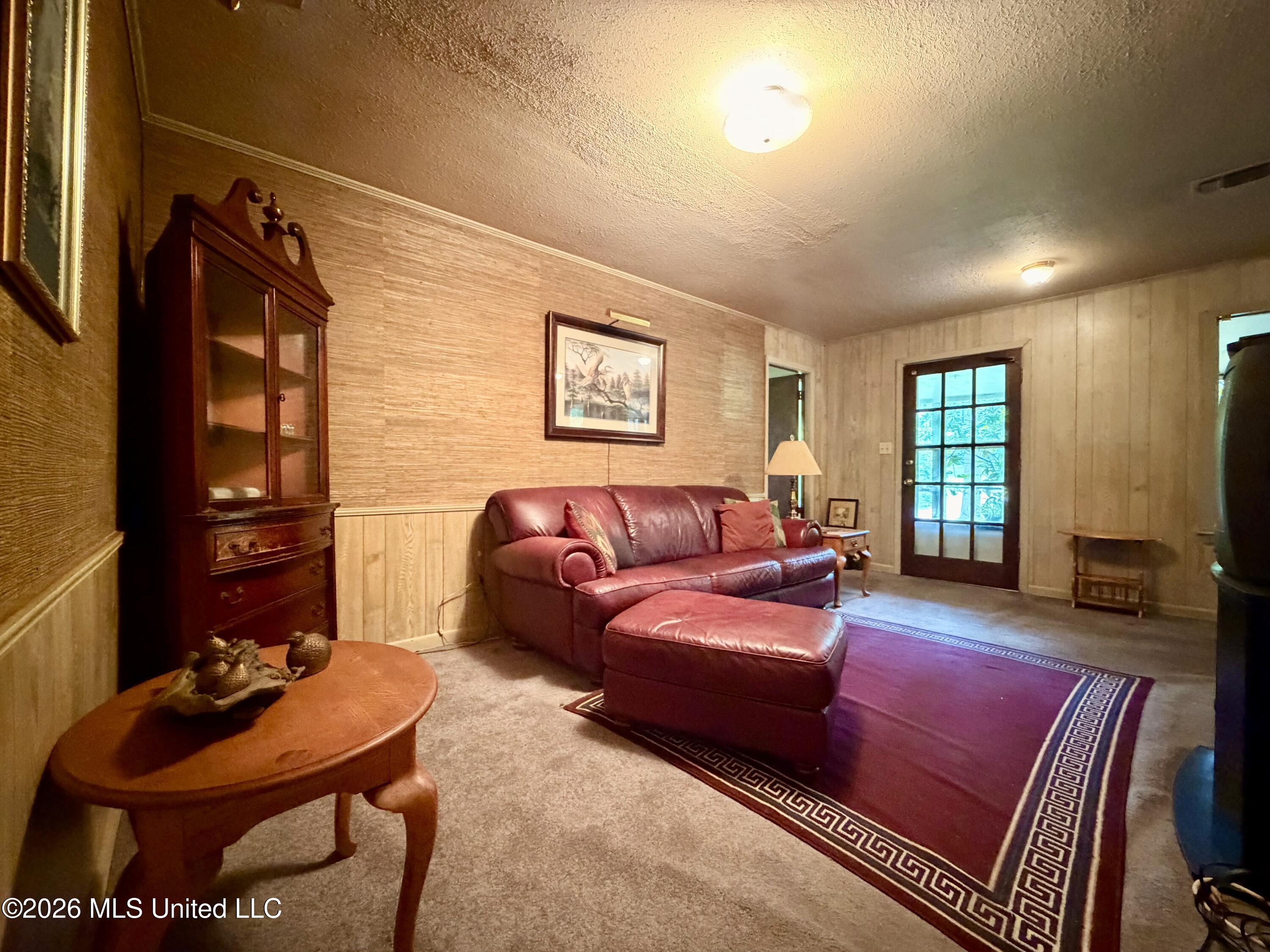 818 S Cleveland Avenue Property Photo 18
