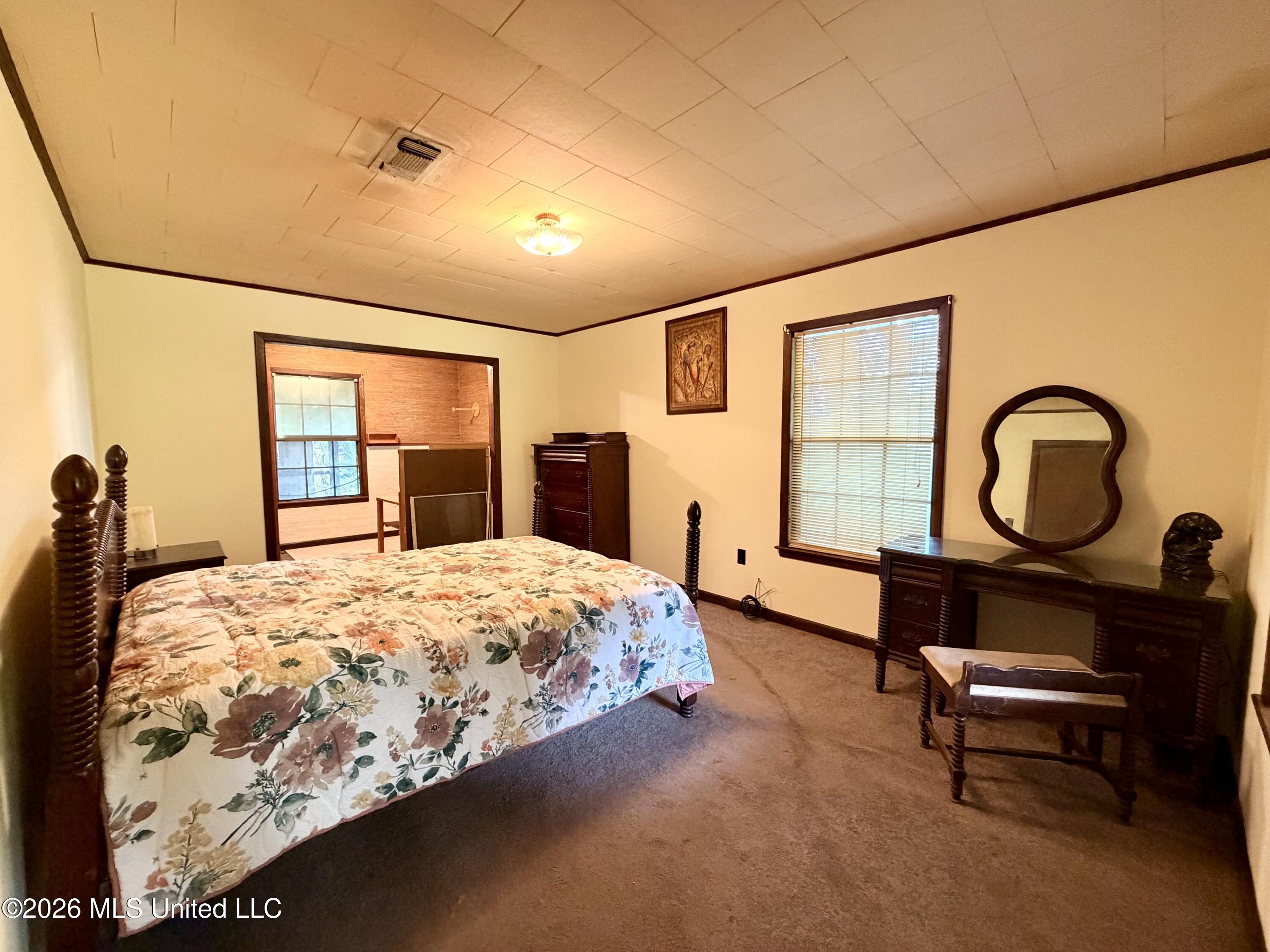818 S Cleveland Avenue Property Photo 19