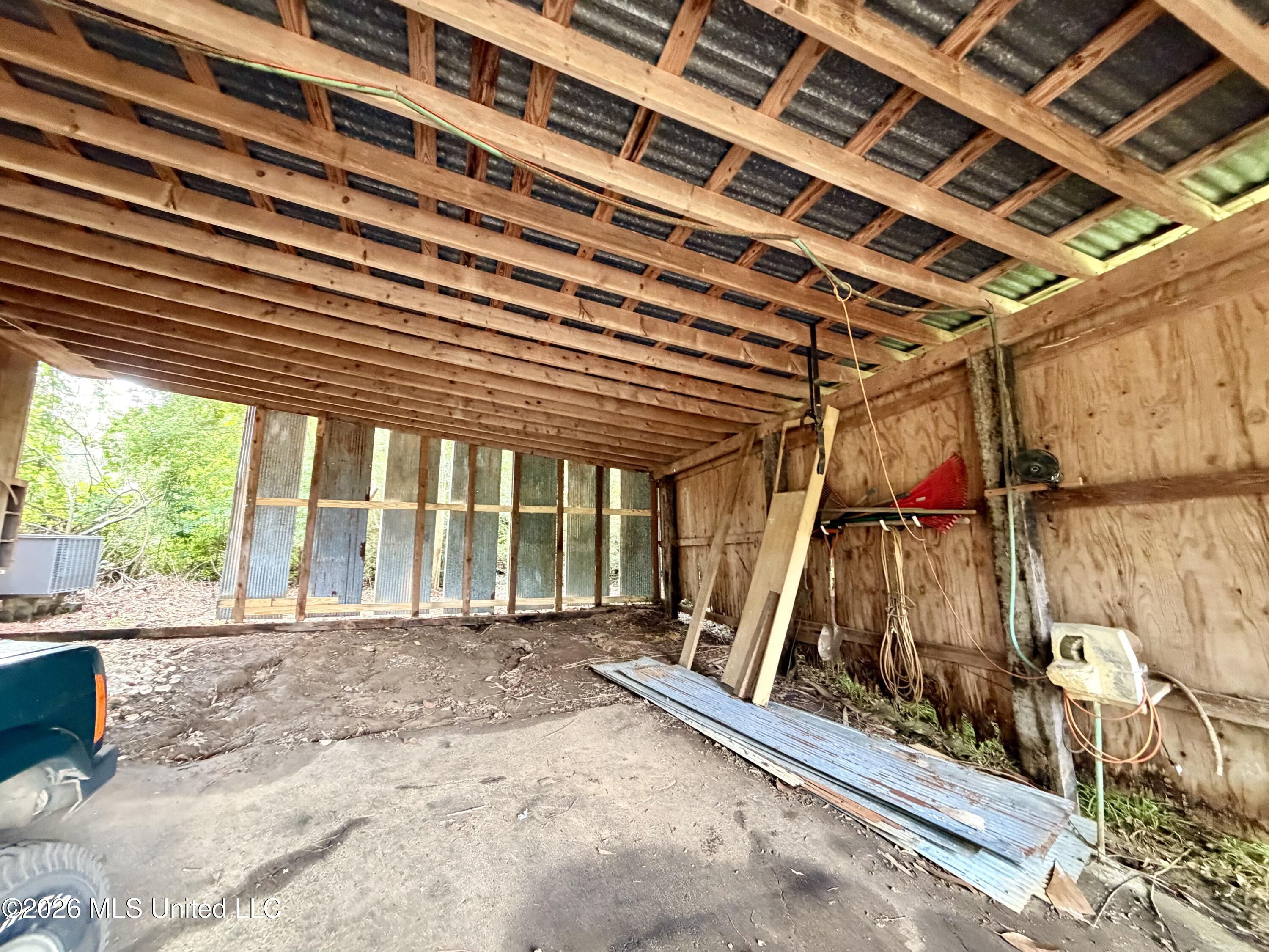 818 S Cleveland Avenue Property Photo 25