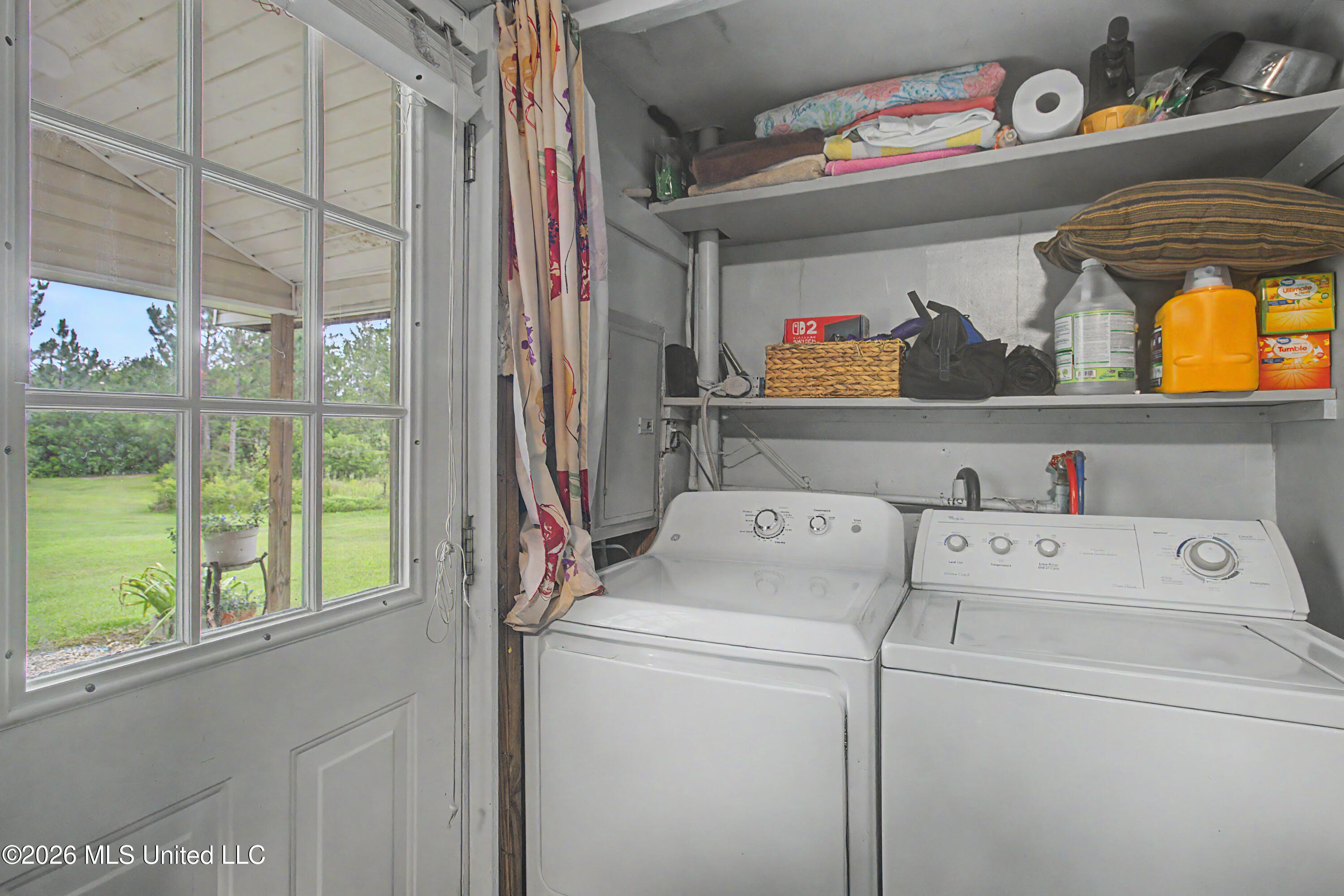 130 Daniels Way Property Photo 4
