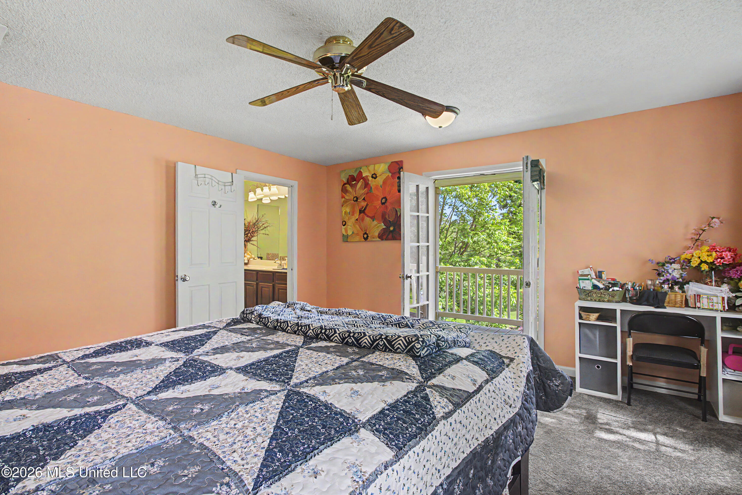 130 Daniels Way Property Photo 14
