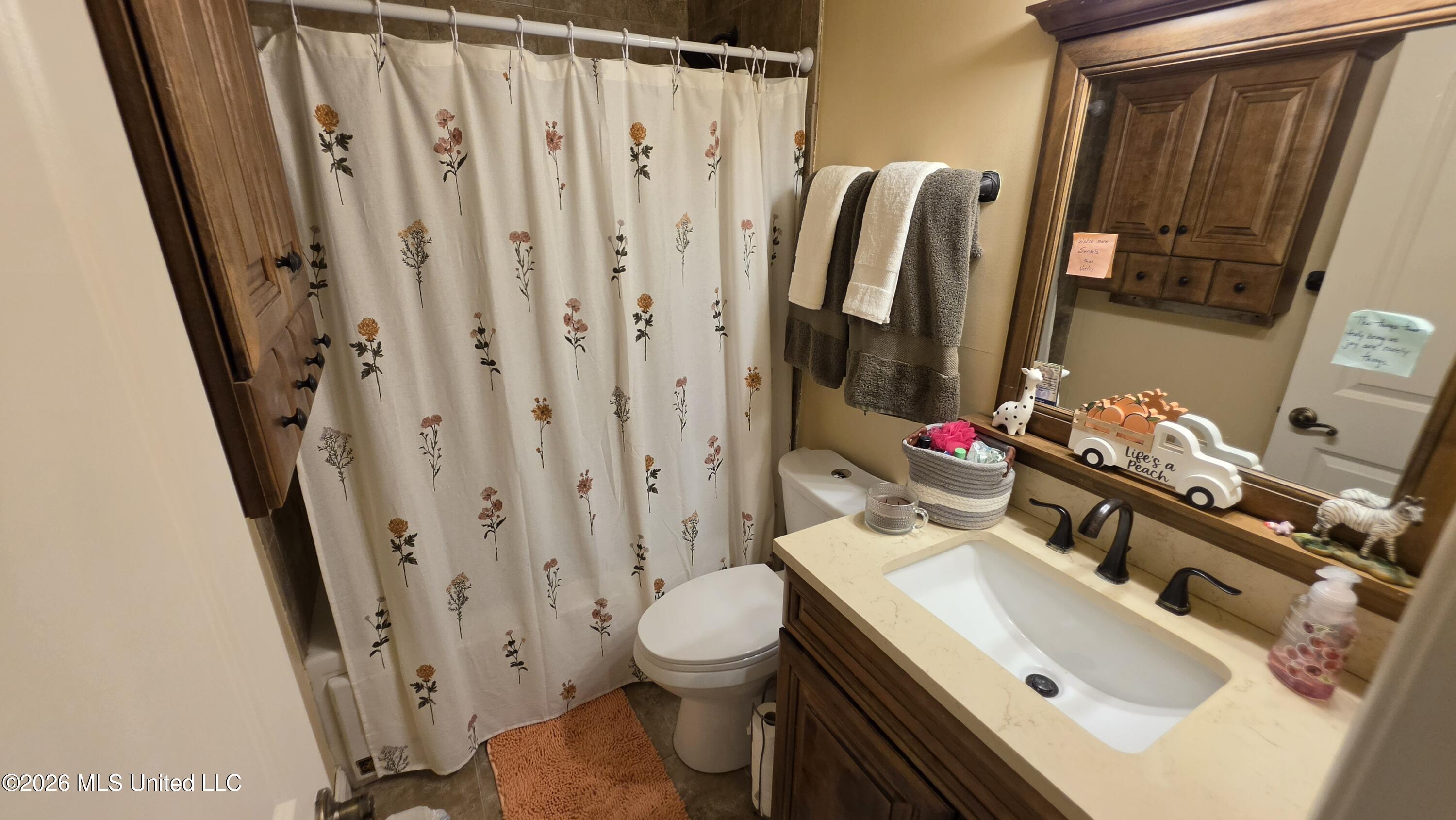 4215 Highgate Drive Property Photo 11