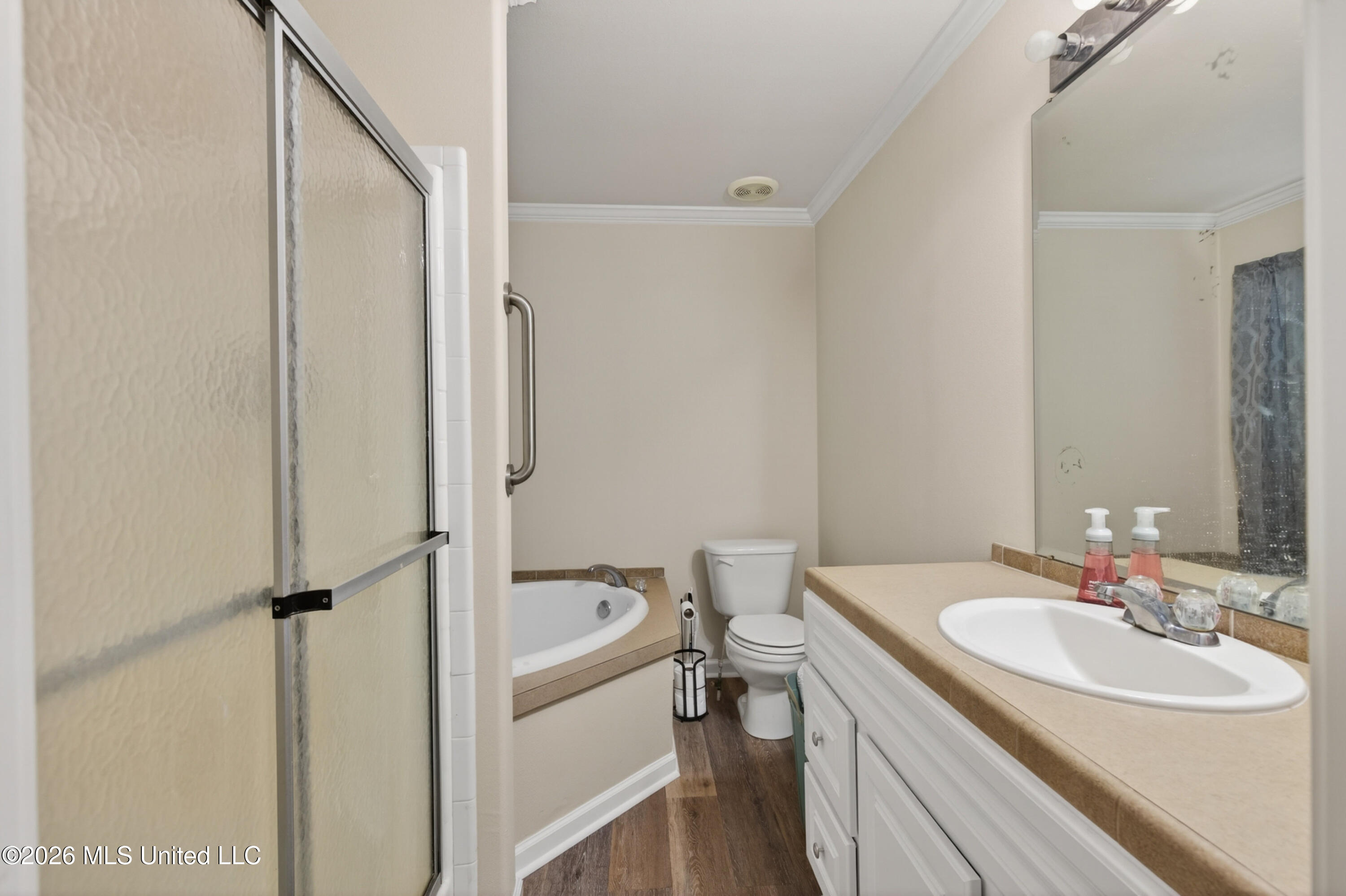 435 E Second Street Property Photo 18