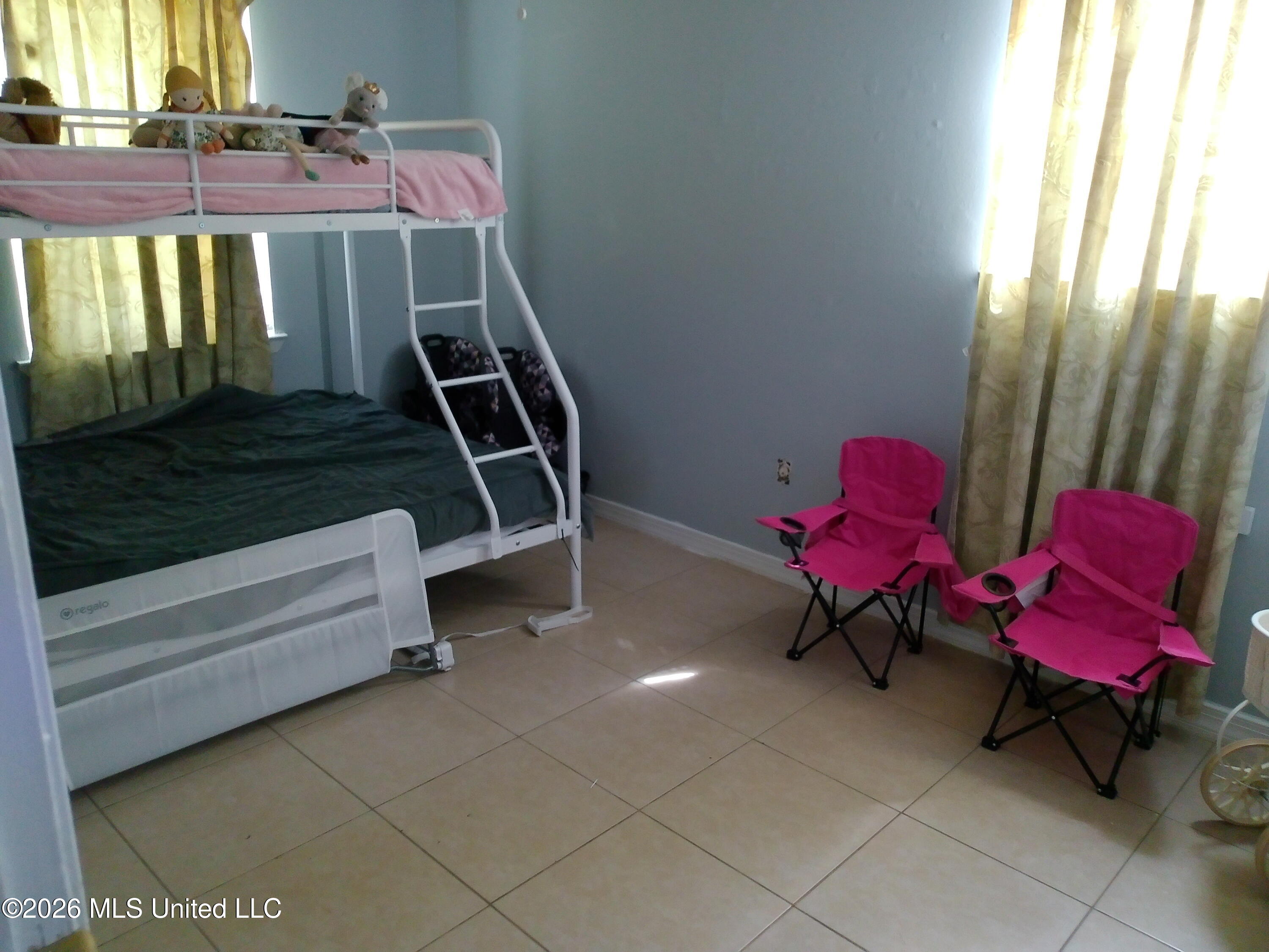 2714 George Street Property Photo 13