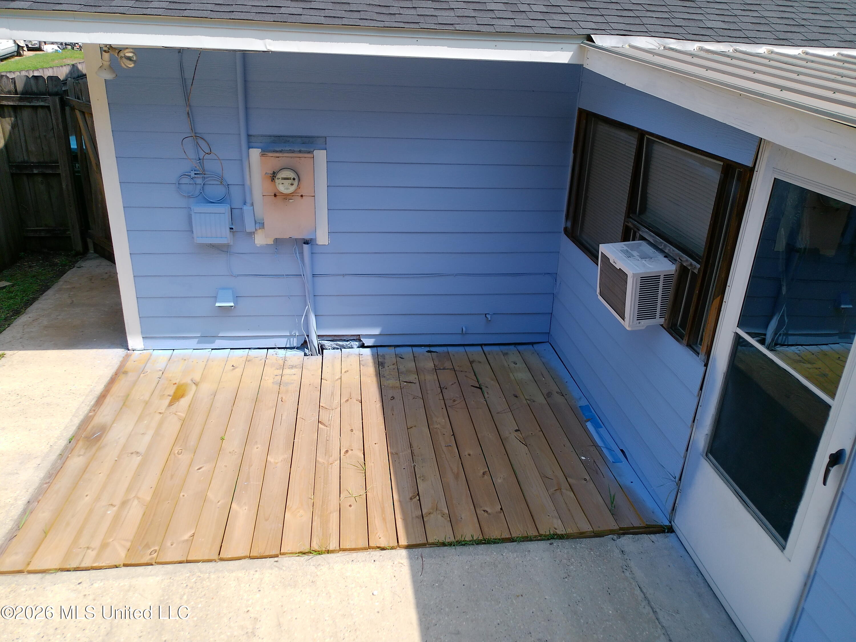 2714 George Street Property Photo 15