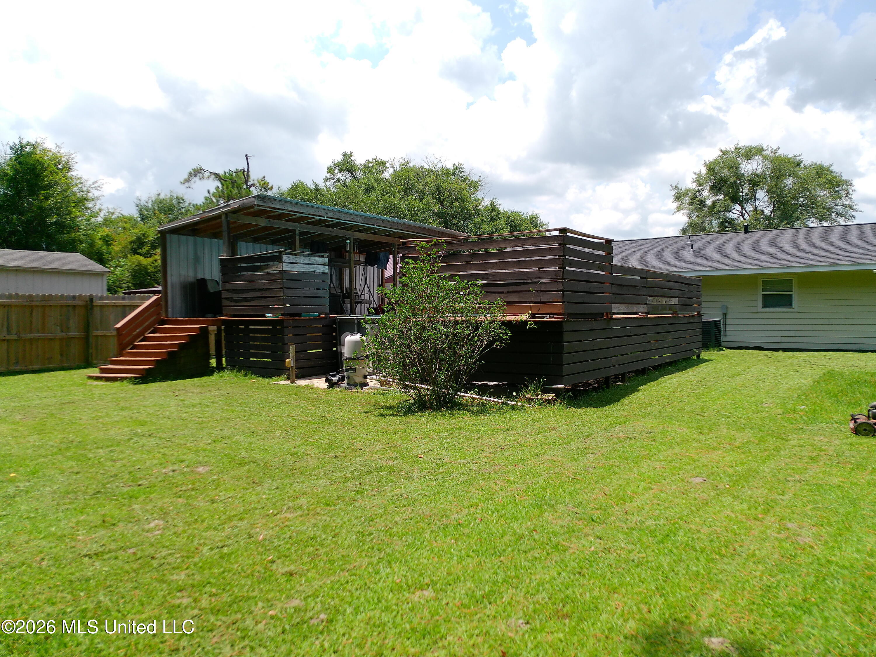 2714 George Street Property Photo 25
