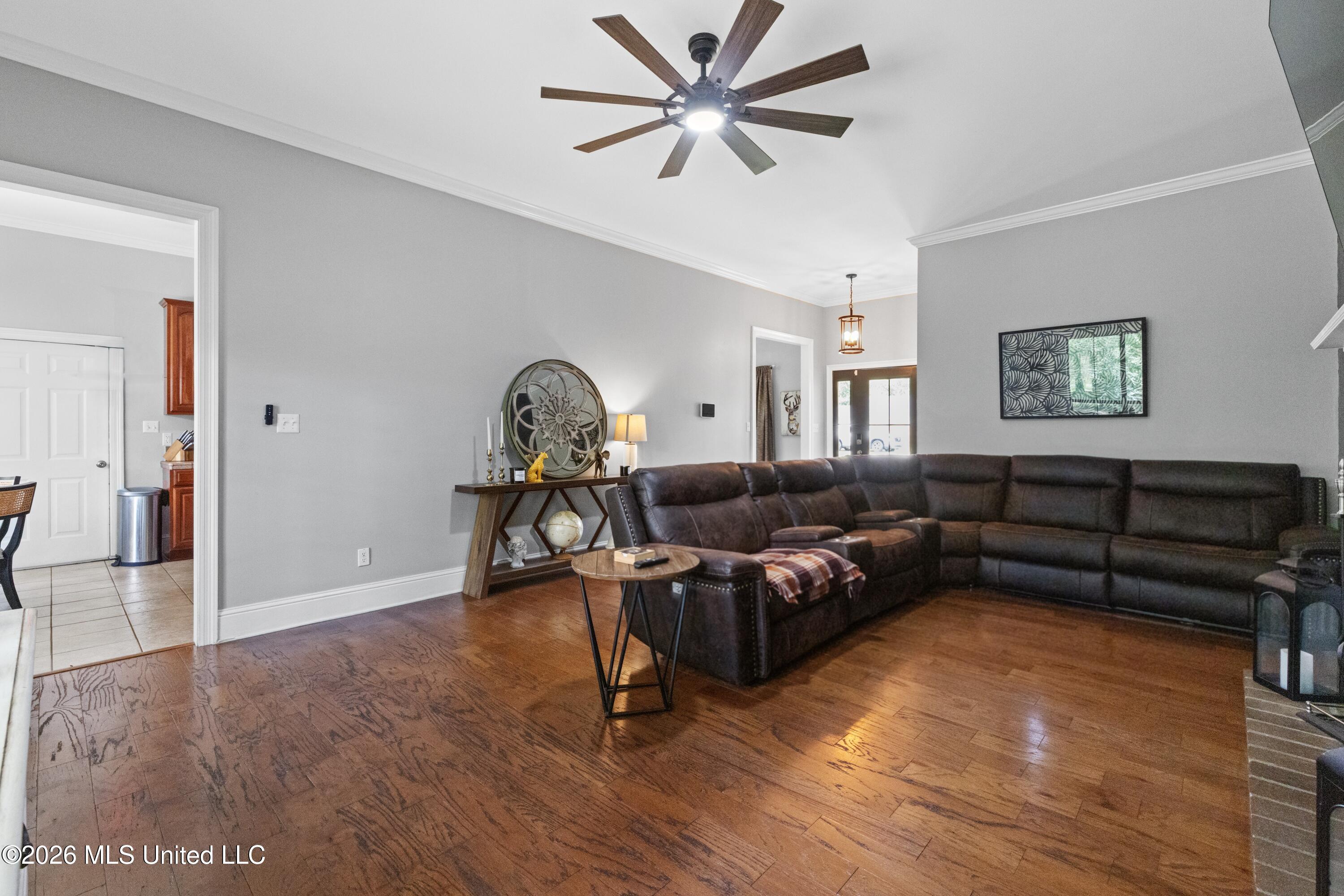 17 Mayhaw Drive Property Photo 4