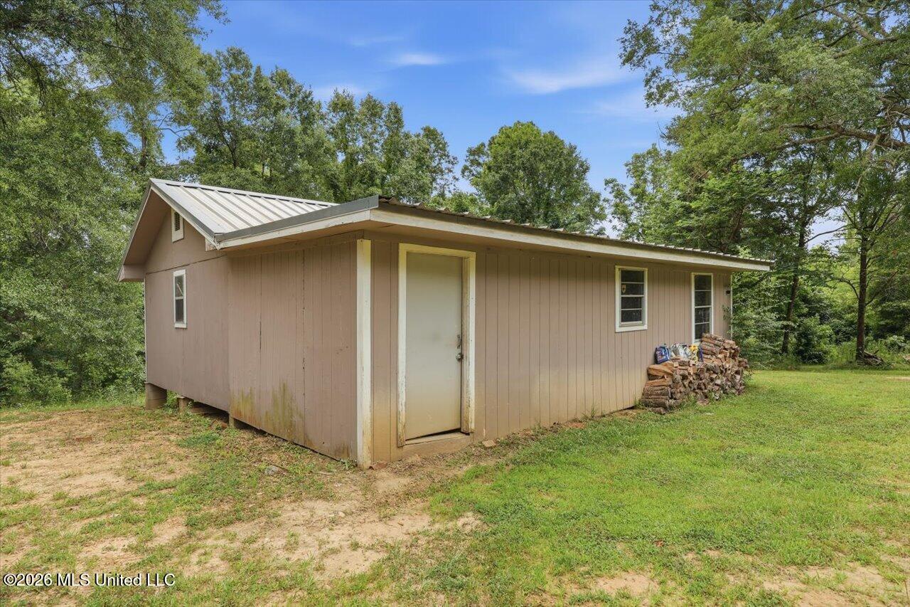 1130 Lyons Road Property Photo 37