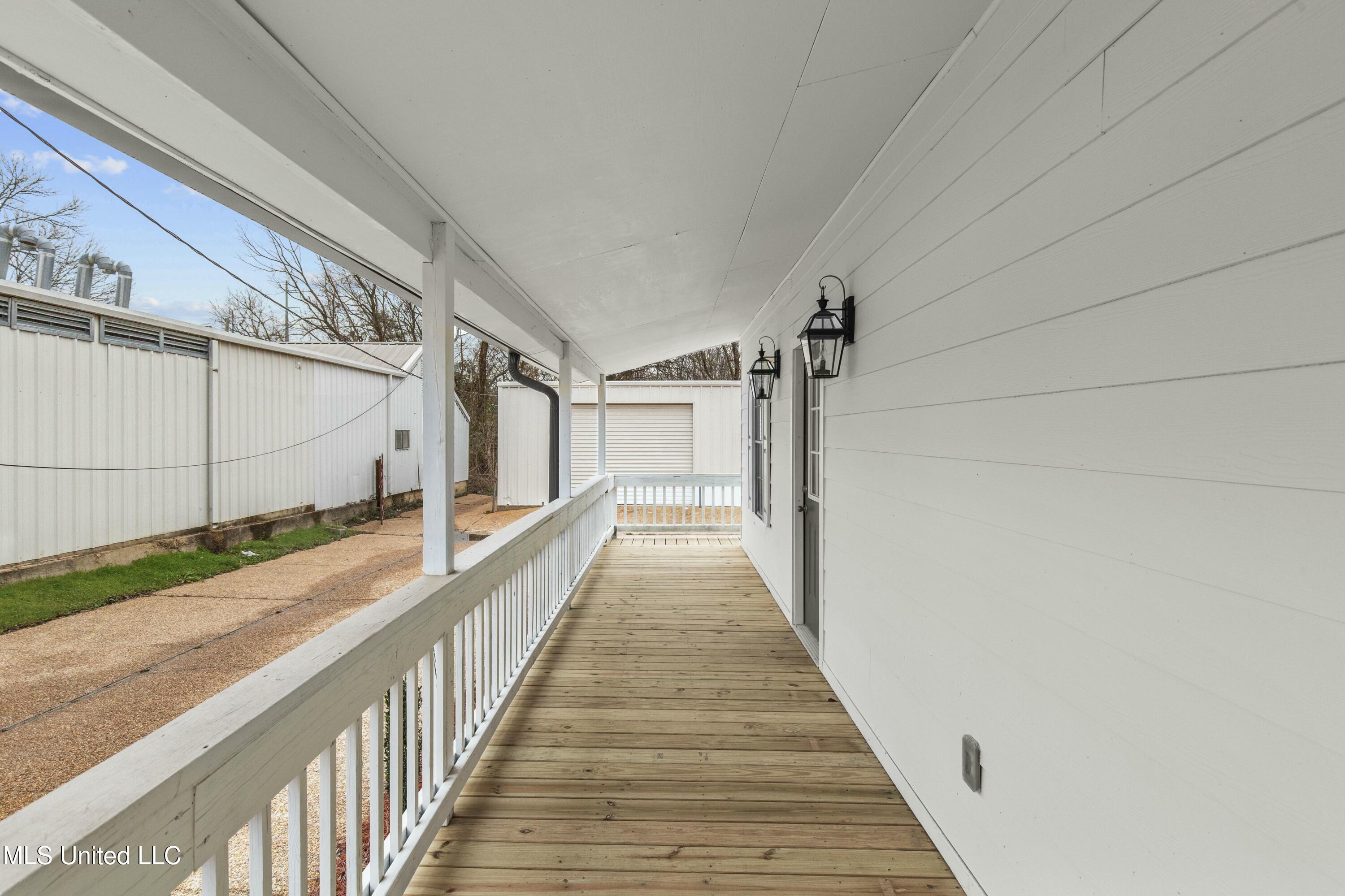 1030 Greymont Street Property Photo 21