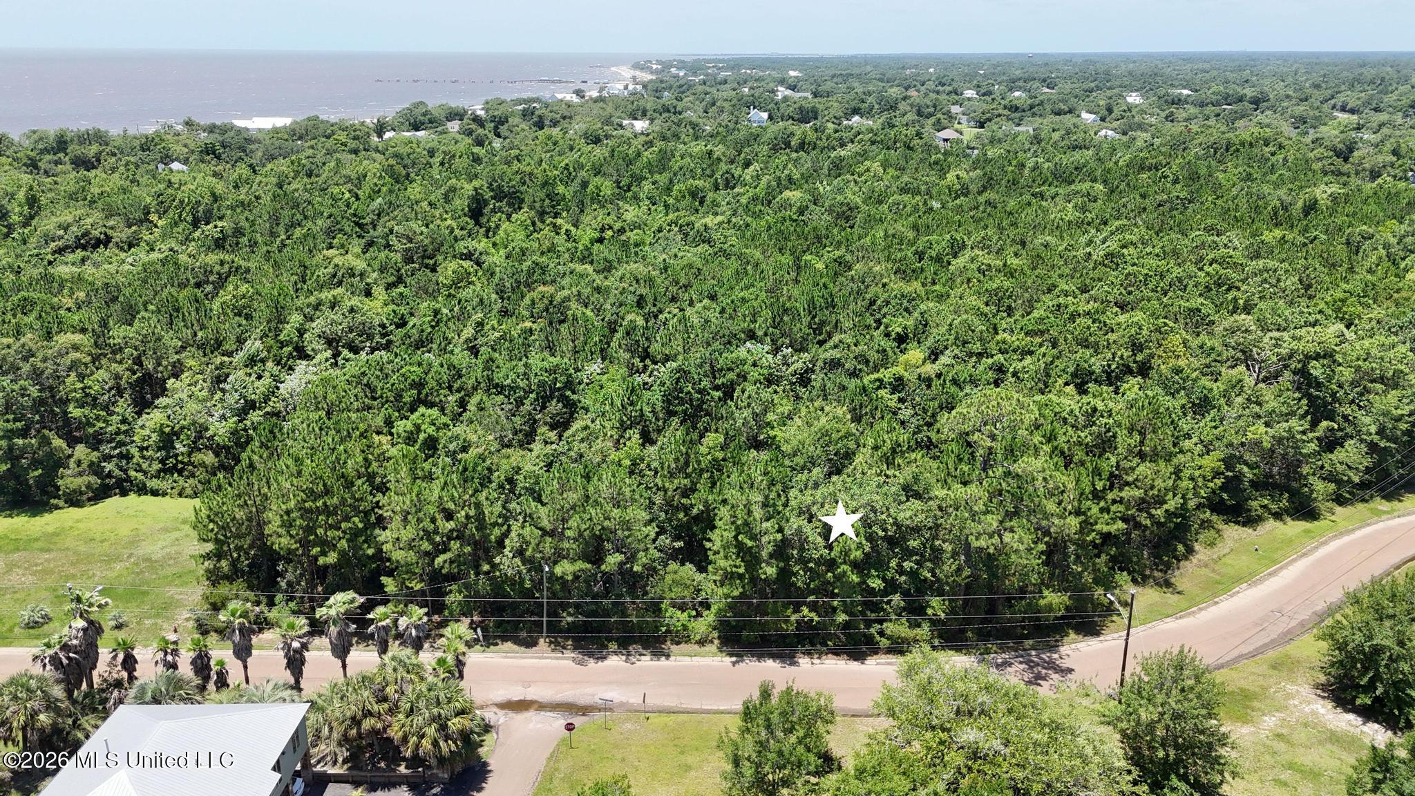 Whispering Pines Drive Property Photo 1
