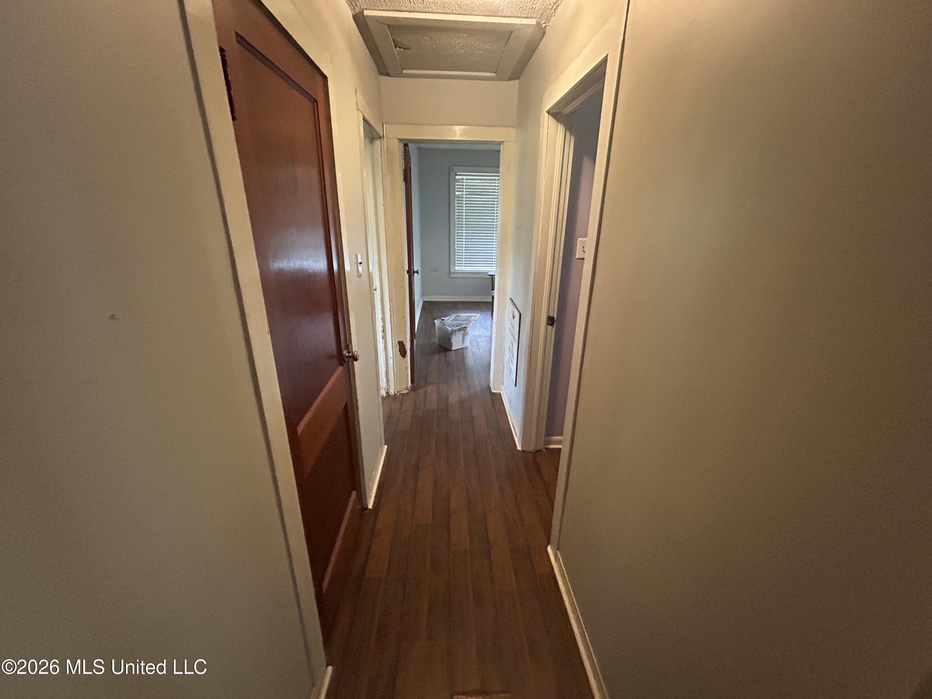 403 Front Street Property Photo 11