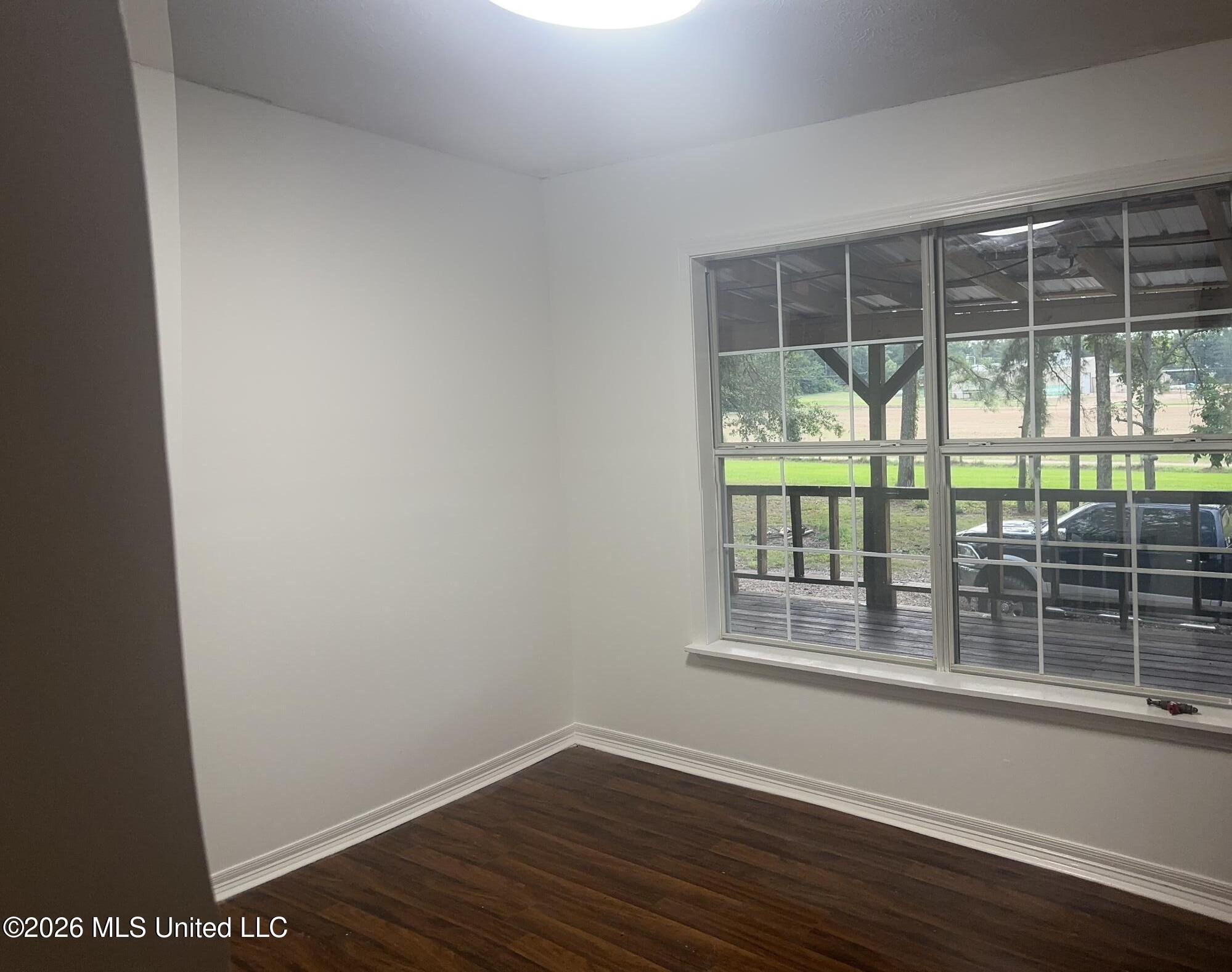 403 Front Street Property Photo 18