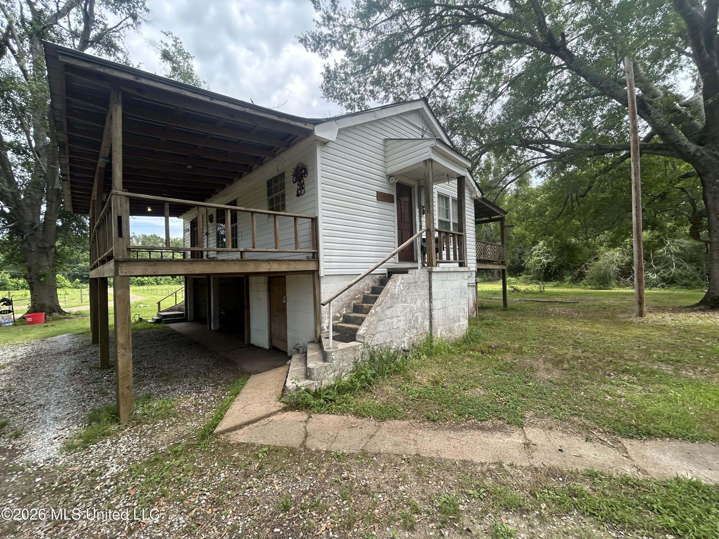 403 Front Street Property Photo 31