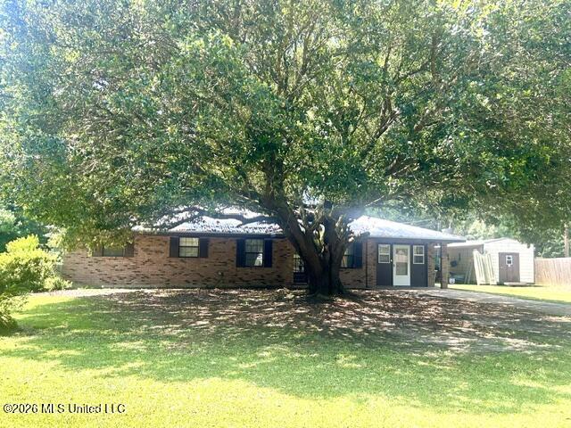 12202 Tiffany Lane Property Photo 2