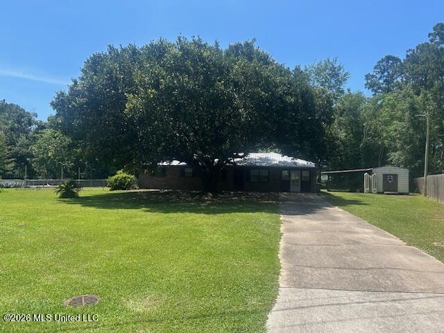 12202 Tiffany Lane Property Photo 4