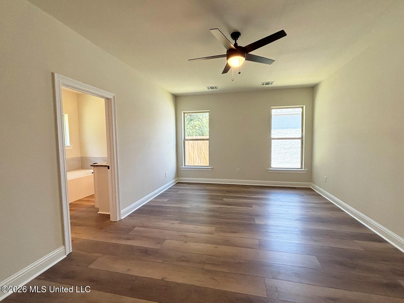 1053 Flounder Way Property Photo 9